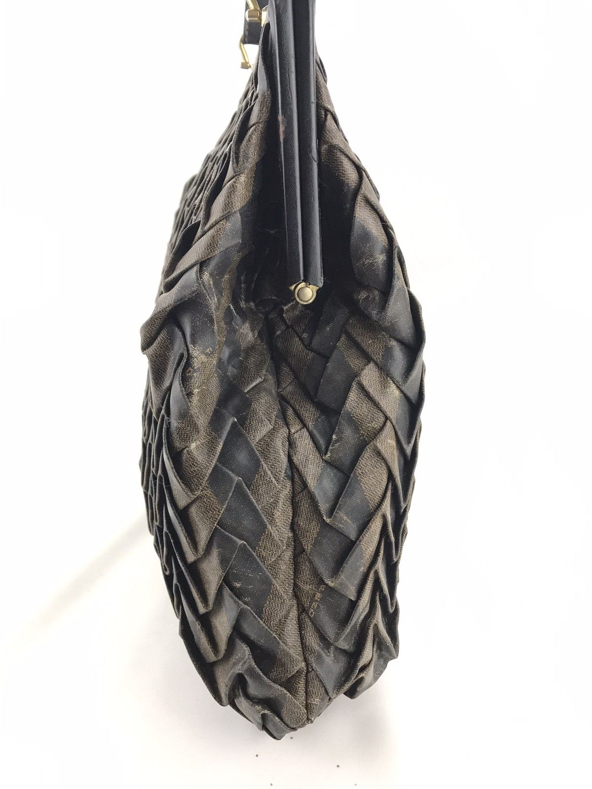 Fendi ❌Last Drop❌ 🔥Rare🔥 Auth Fendi Kelly Style one handle bag Size ONE SIZE - 7 Thumbnail