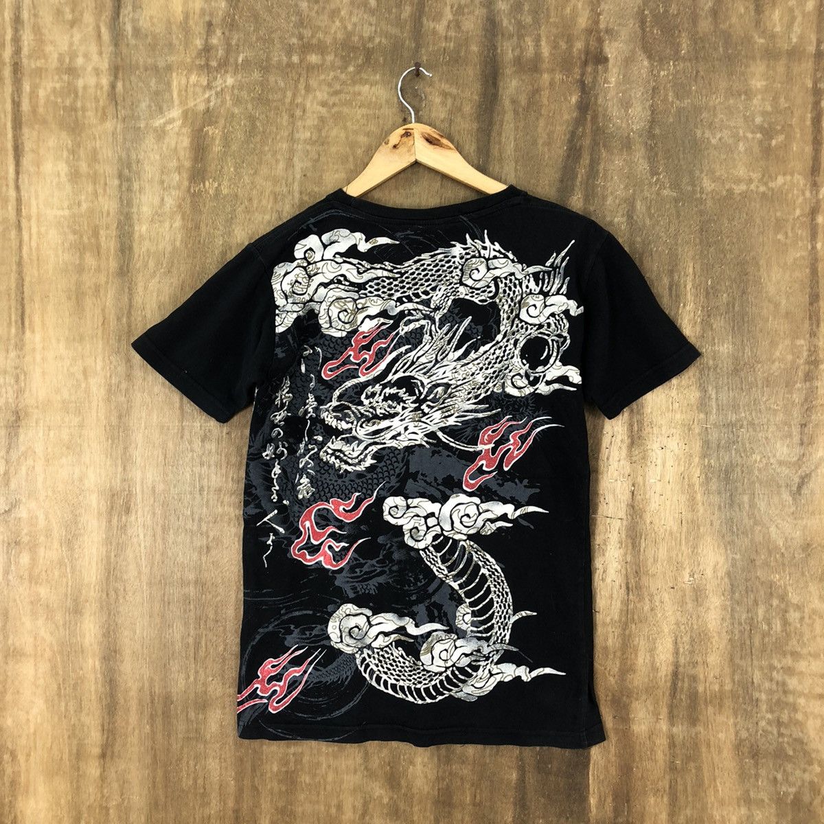 Japanese Brand DLL Japan Dragon Black Tshirt vintage #101 Size US S / EU 44-46 / 1 - 6 Thumbnail