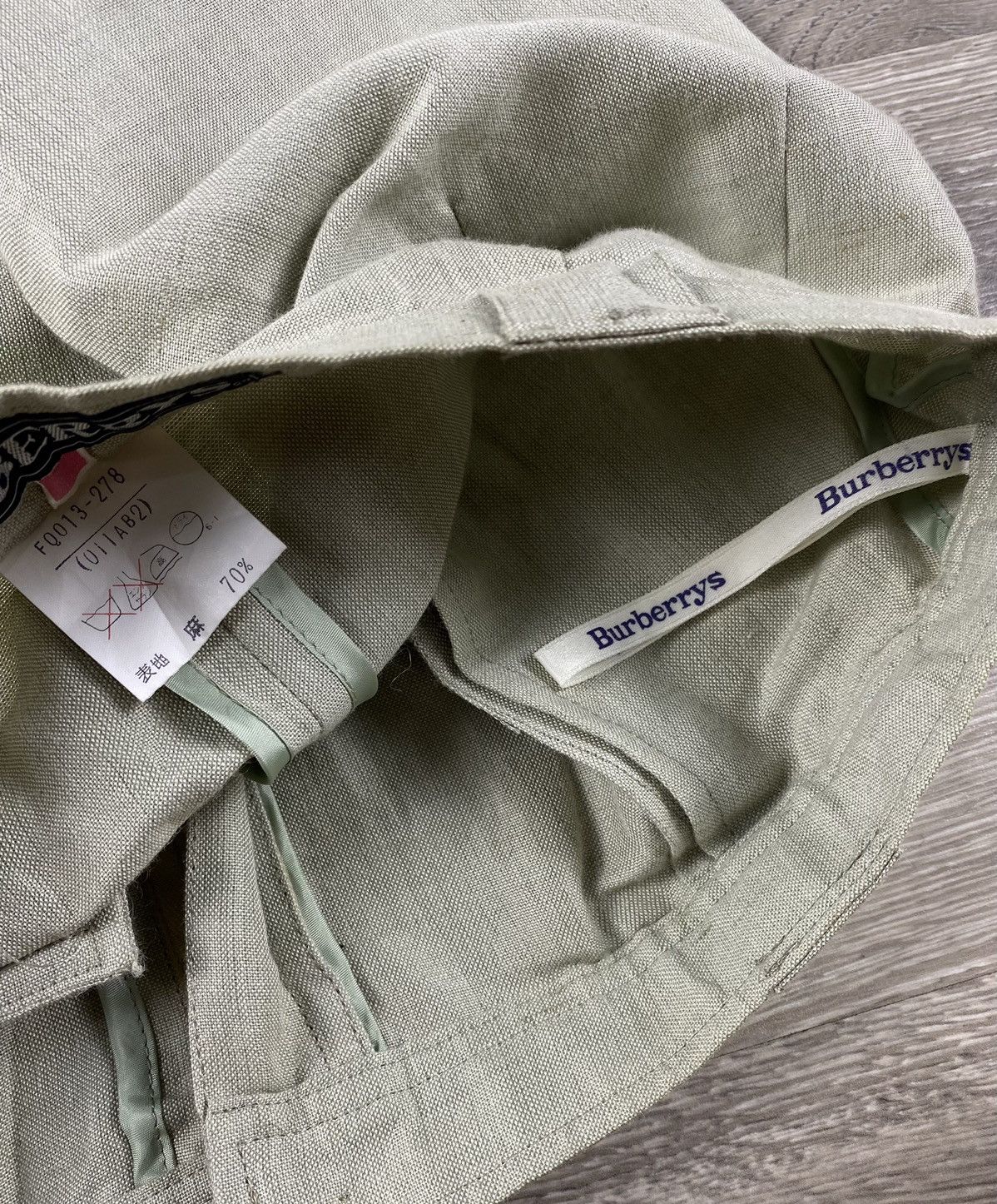 Burberry ASAP ‼️ Vintage Burberry Short Pants Size 25" / US 0 / IT 36 - 6 Thumbnail