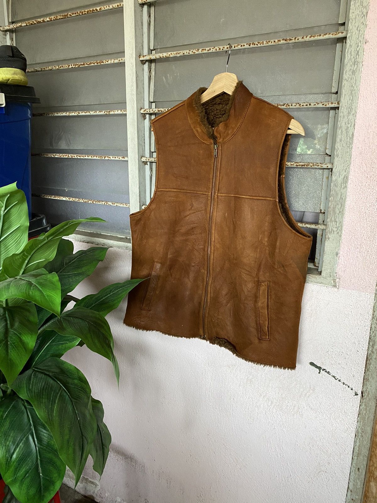 Leather Grevary Craft Uomo Collection Leather Vest Size US L / EU 52-54 / 3 - 1 Thumbnail