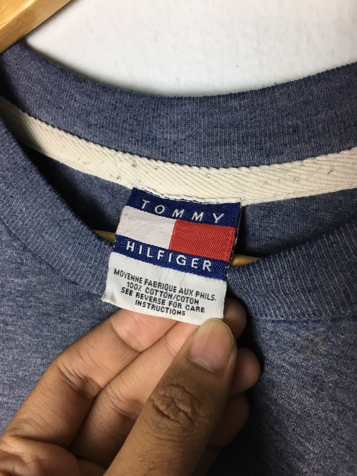 Tommy Hilfiger × Vintage Vintage Timmy Hilfiger Big Logo Tee Shirt Size US L / EU 52-54 / 3 - 4 Thumbnail