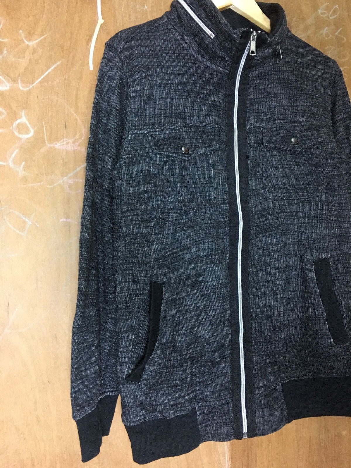 Japanese Brand × Vintage ILLS The Finest Quality & Tradition Zipper Sweatshirt Size US L / EU 52-54 / 3 - 4 Thumbnail