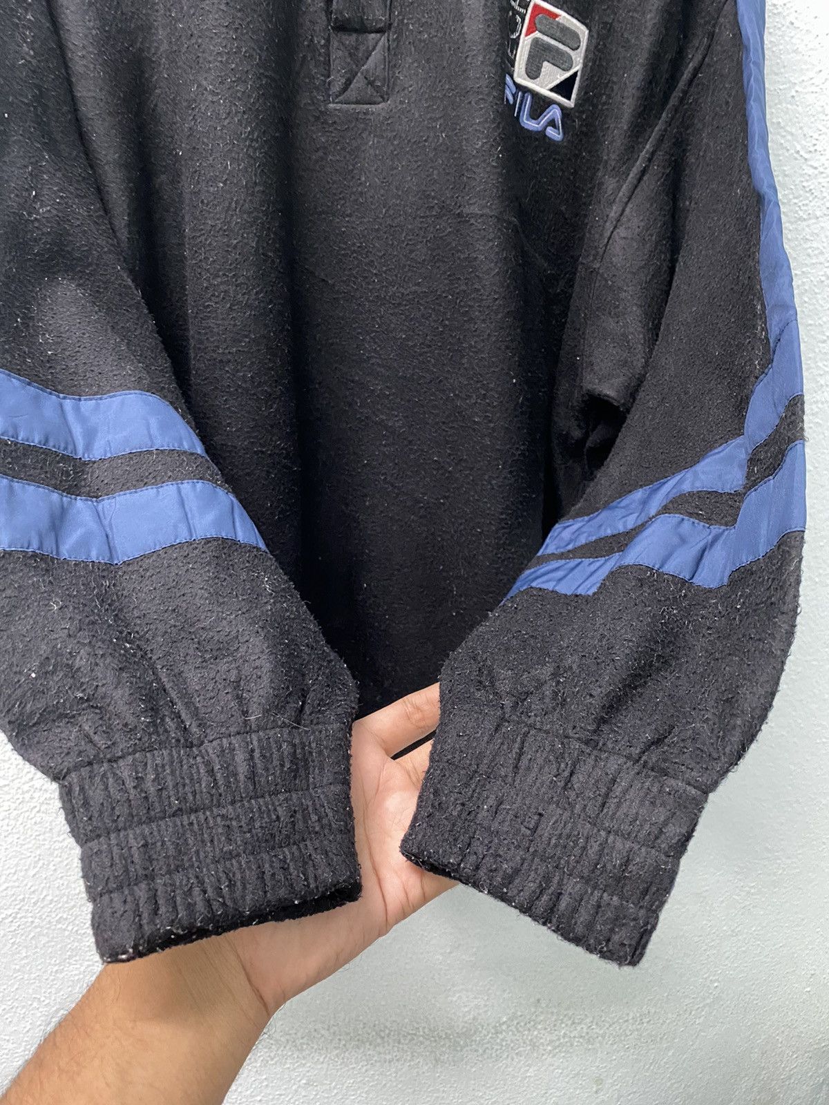 Fila × Vintage Vintage Fila Embroidered Logo Sweatshirt Size US L / EU 52-54 / 3 - 5 Thumbnail