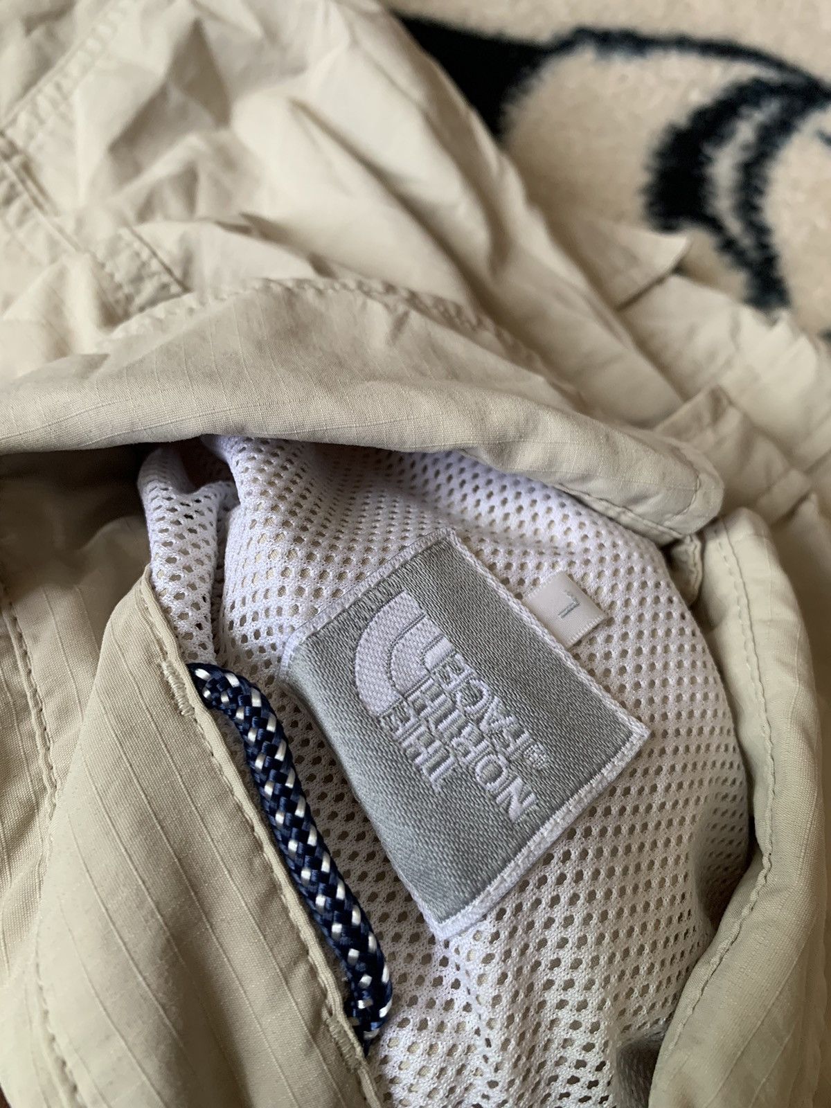 Japanese Brand × The North Face THE NORTH FACE BUTTON UP NYLON Size US L / EU 52-54 / 3 - 7 Thumbnail