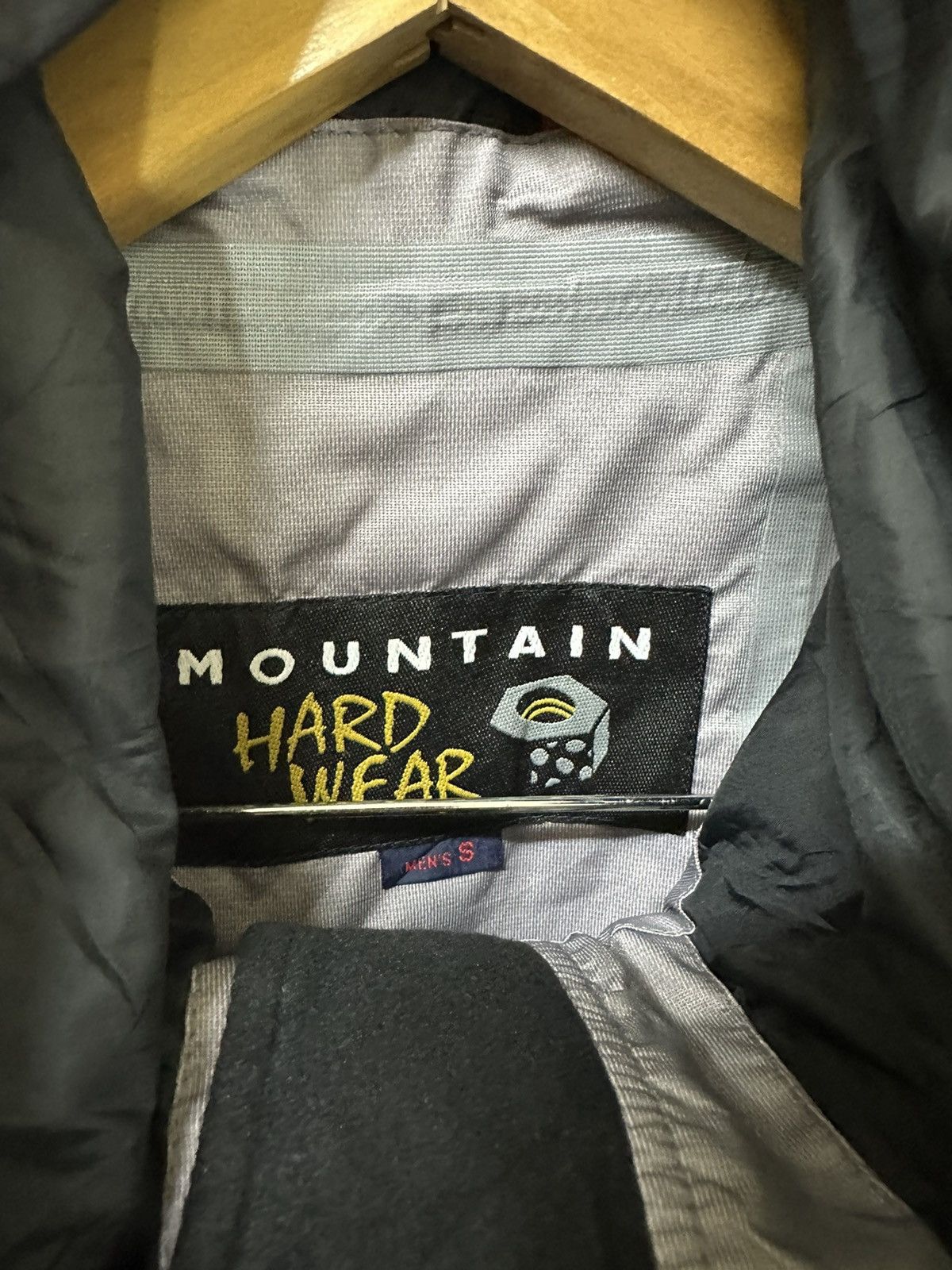 Goretex × Mountain Hardwear Mountain Hardwear Mountain Jacket outdoor activities jacket Size US S / EU 44-46 / 1 - 3 Thumbnail