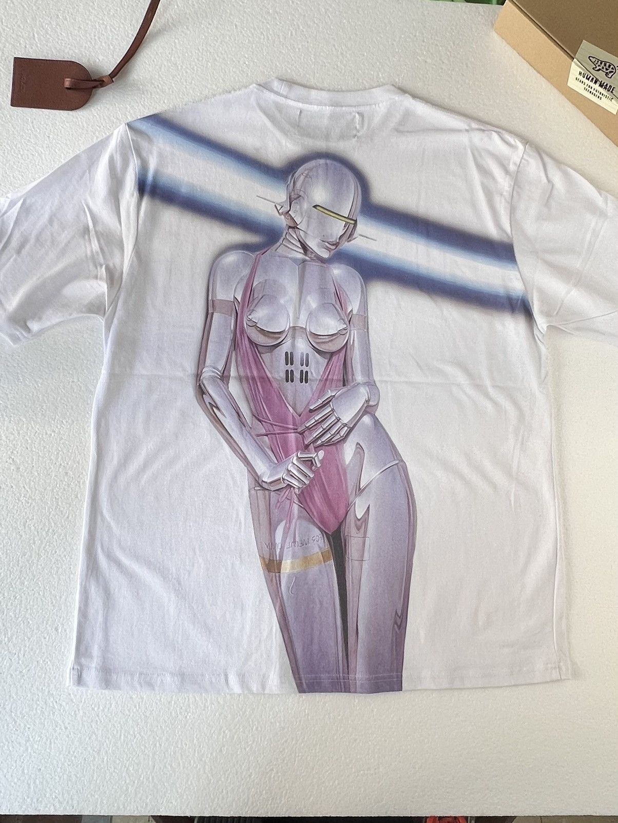 Club Sorayama H.R.Giger SORAYAMA tee M Size US L / EU 52-54 / 3 - 1 Thumbnail