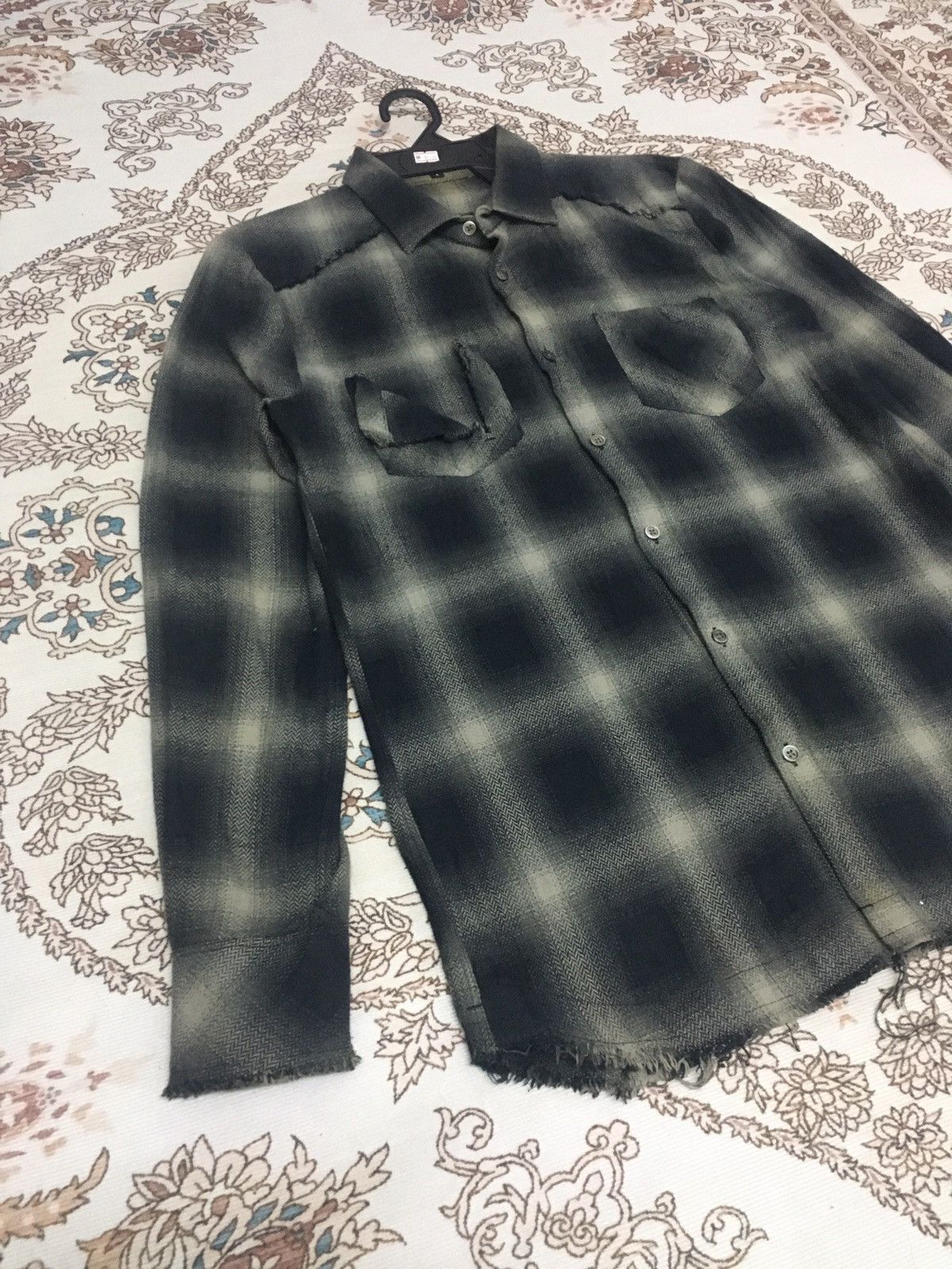 Japanese Brand × NO ID Rare🔥Vintage Japanese Brand No Id Thrashed Flannel Size US M / EU 48-50 / 2 - 2 Thumbnail
