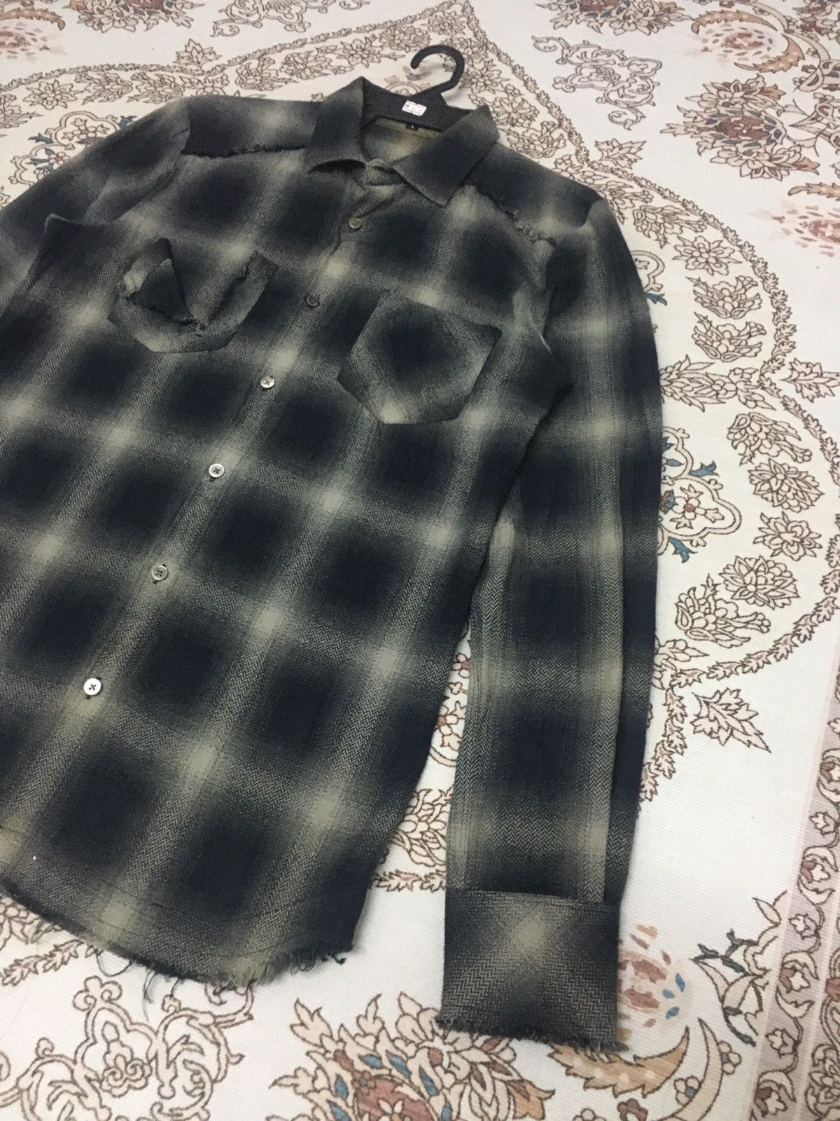 Japanese Brand × NO ID Rare🔥Vintage Japanese Brand No Id Thrashed Flannel Size US M / EU 48-50 / 2 - 3 Thumbnail