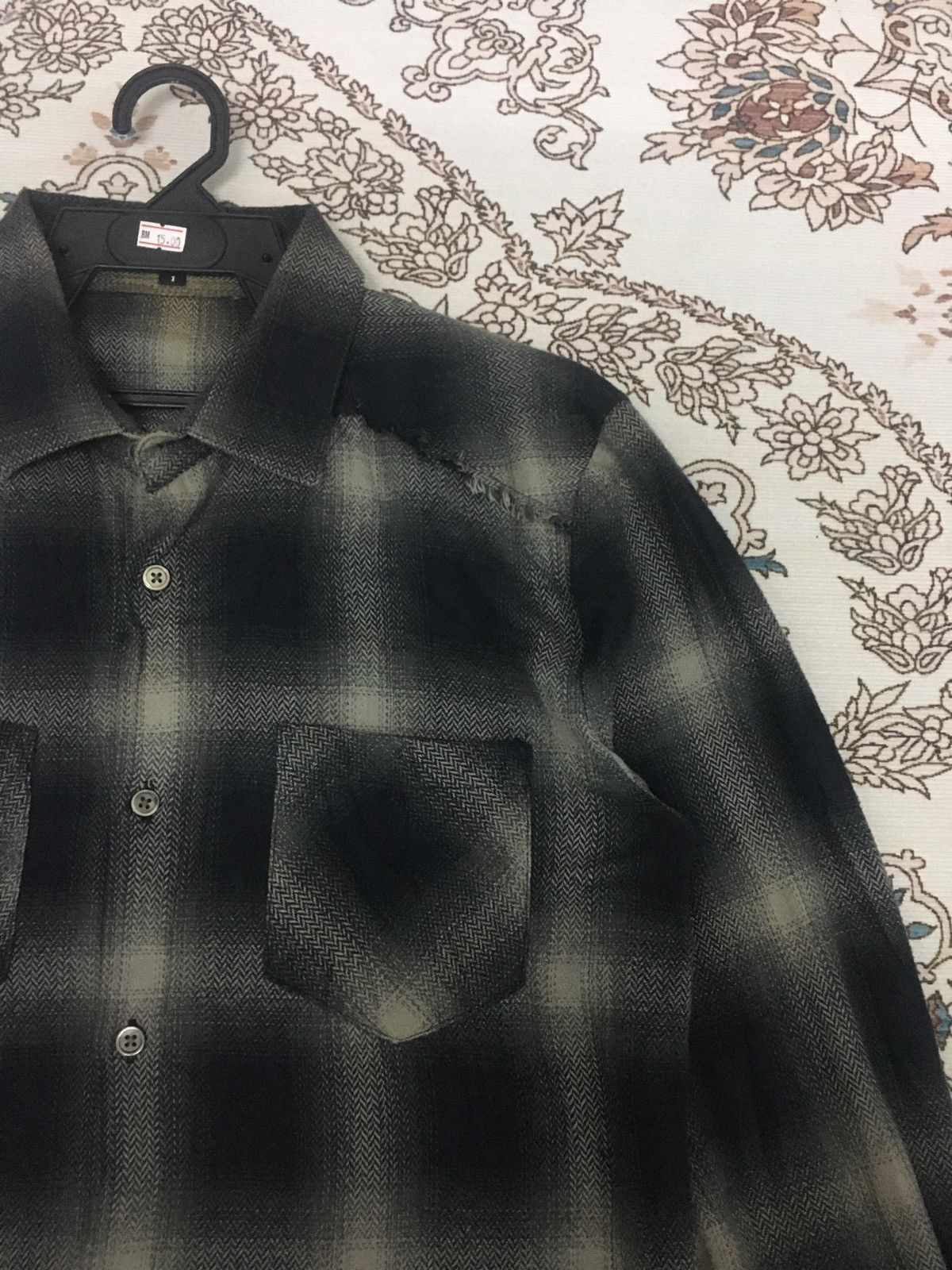 Japanese Brand × NO ID Rare🔥Vintage Japanese Brand No Id Thrashed Flannel Size US M / EU 48-50 / 2 - 6 Thumbnail