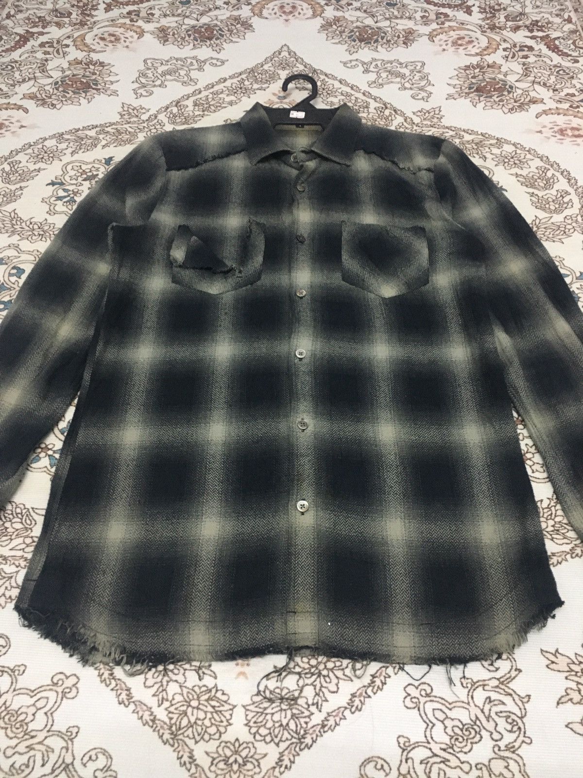 Japanese Brand × NO ID Rare🔥Vintage Japanese Brand No Id Thrashed Flannel Size US M / EU 48-50 / 2 - 4 Thumbnail