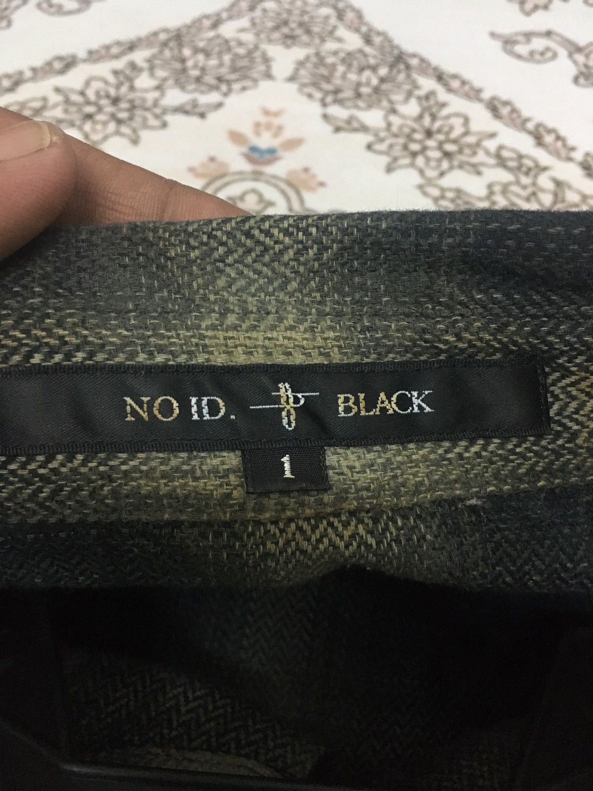 Japanese Brand × NO ID Rare🔥Vintage Japanese Brand No Id Thrashed Flannel Size US M / EU 48-50 / 2 - 7 Thumbnail