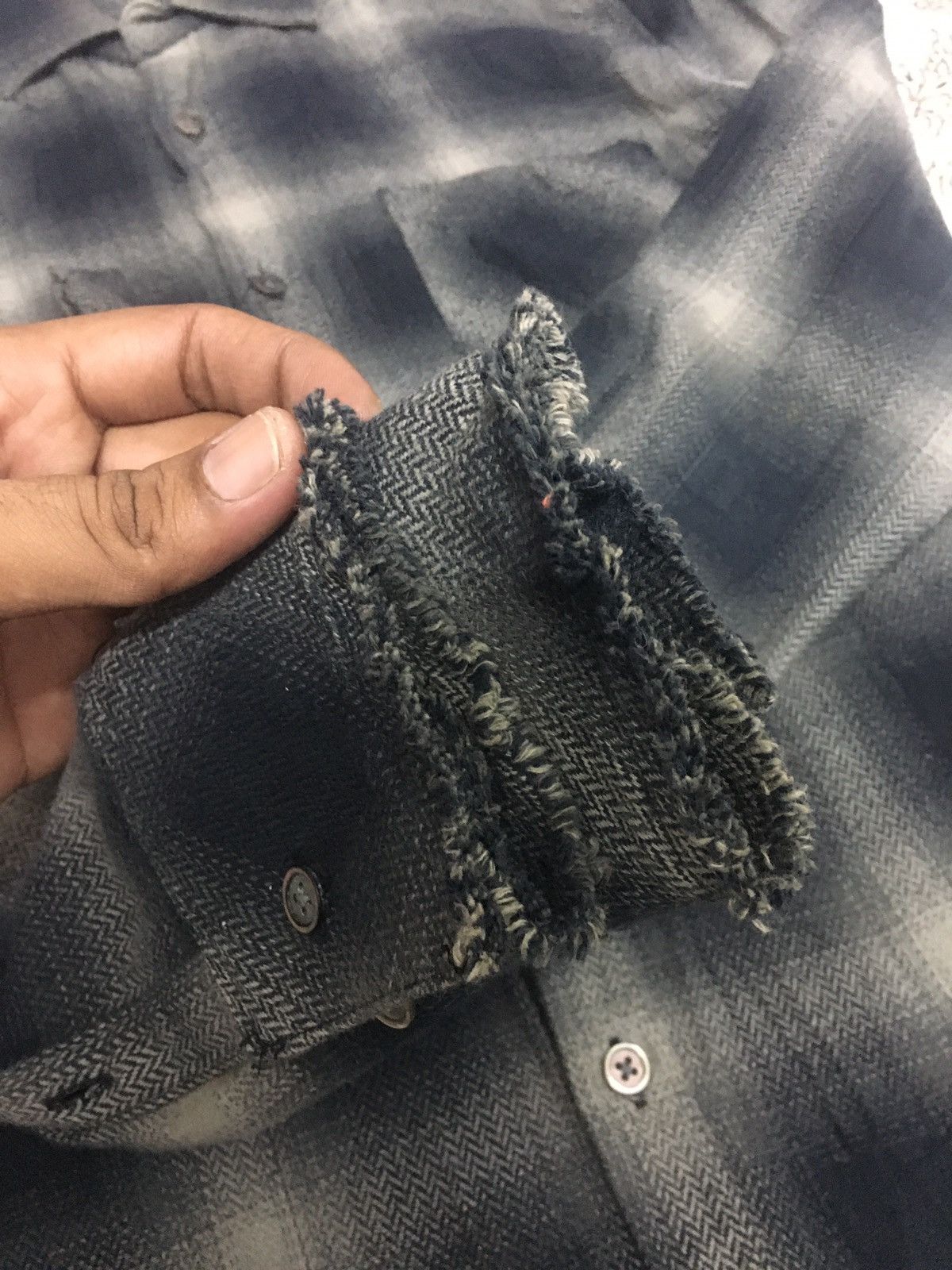 Japanese Brand × NO ID Rare🔥Vintage Japanese Brand No Id Thrashed Flannel Size US M / EU 48-50 / 2 - 9 Thumbnail