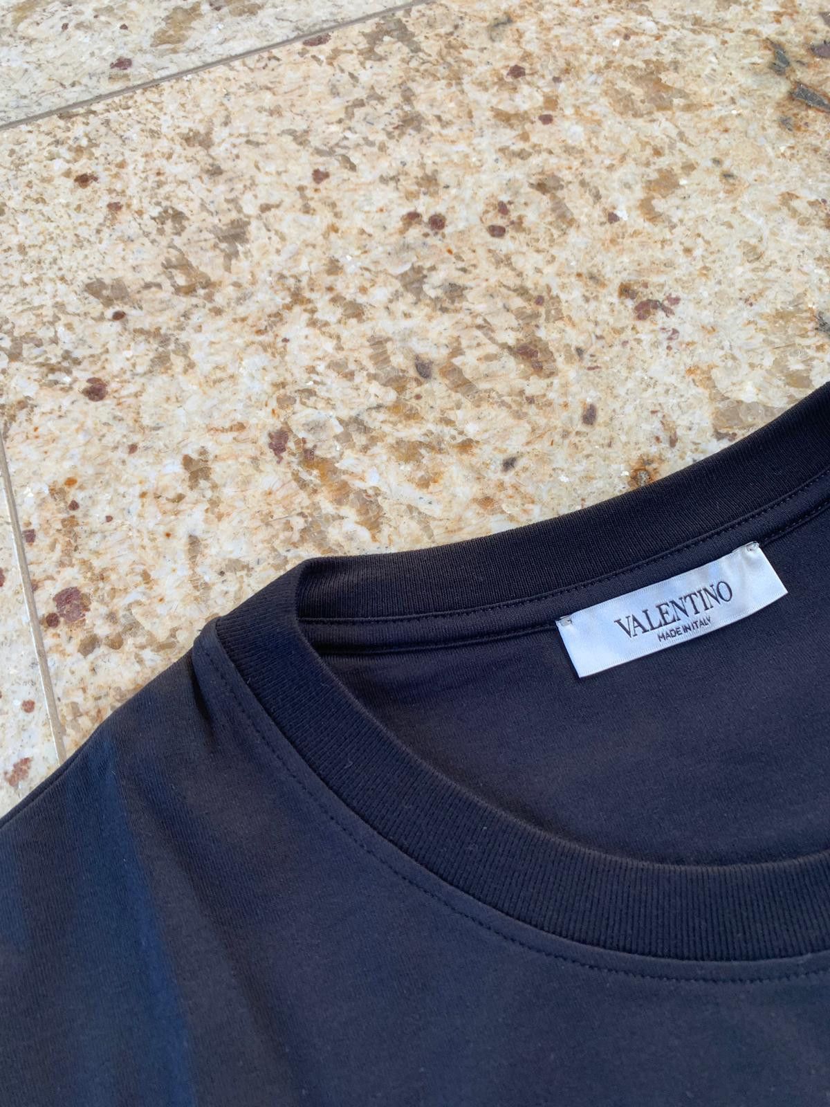 Valentino Logo Tee, SS in Black Size US S / EU 44-46 / 1 - 6 Thumbnail