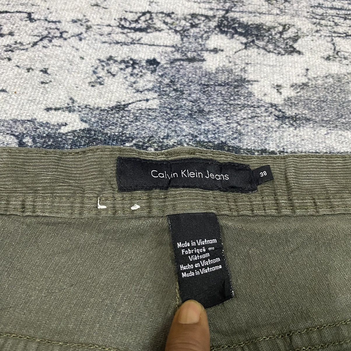 Calvin Klein × Vintage Vintage CK Calvin Klein Faded Corduroy Pants Size US 40 / EU 56 - 6 Thumbnail