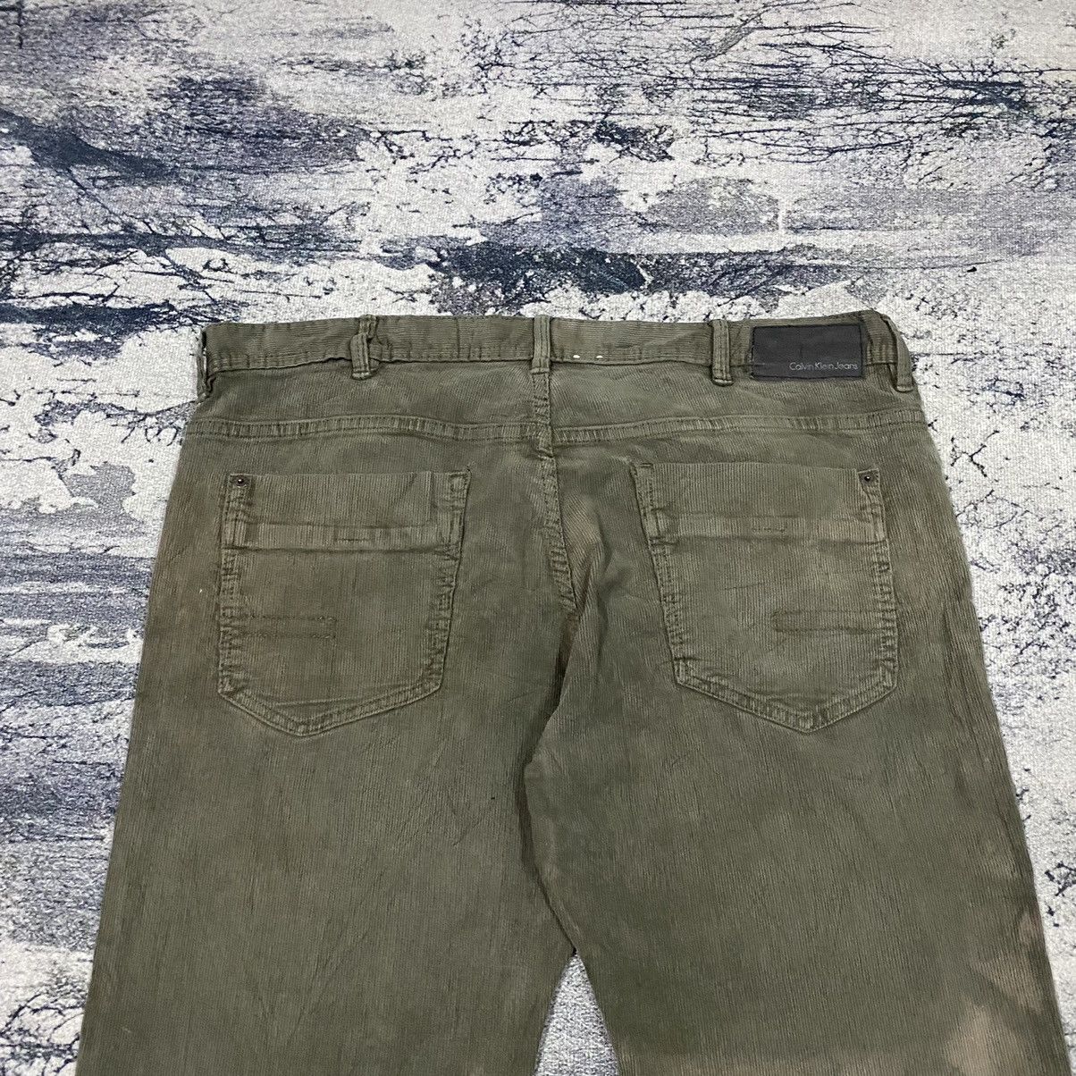 Calvin Klein × Vintage Vintage CK Calvin Klein Faded Corduroy Pants Size US 40 / EU 56 - 9 Thumbnail