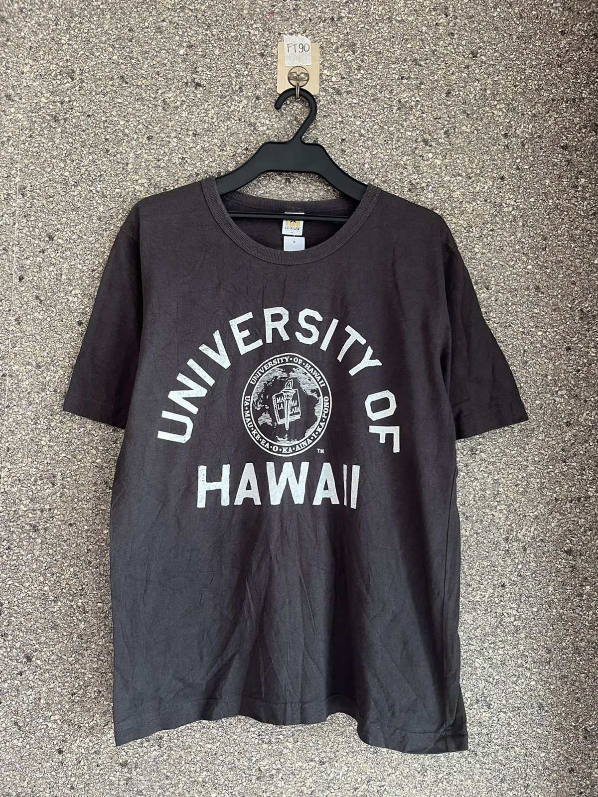 Vintage University of hawaii ft90 Size US M / EU 48-50 / 2 - 1 Thumbnail