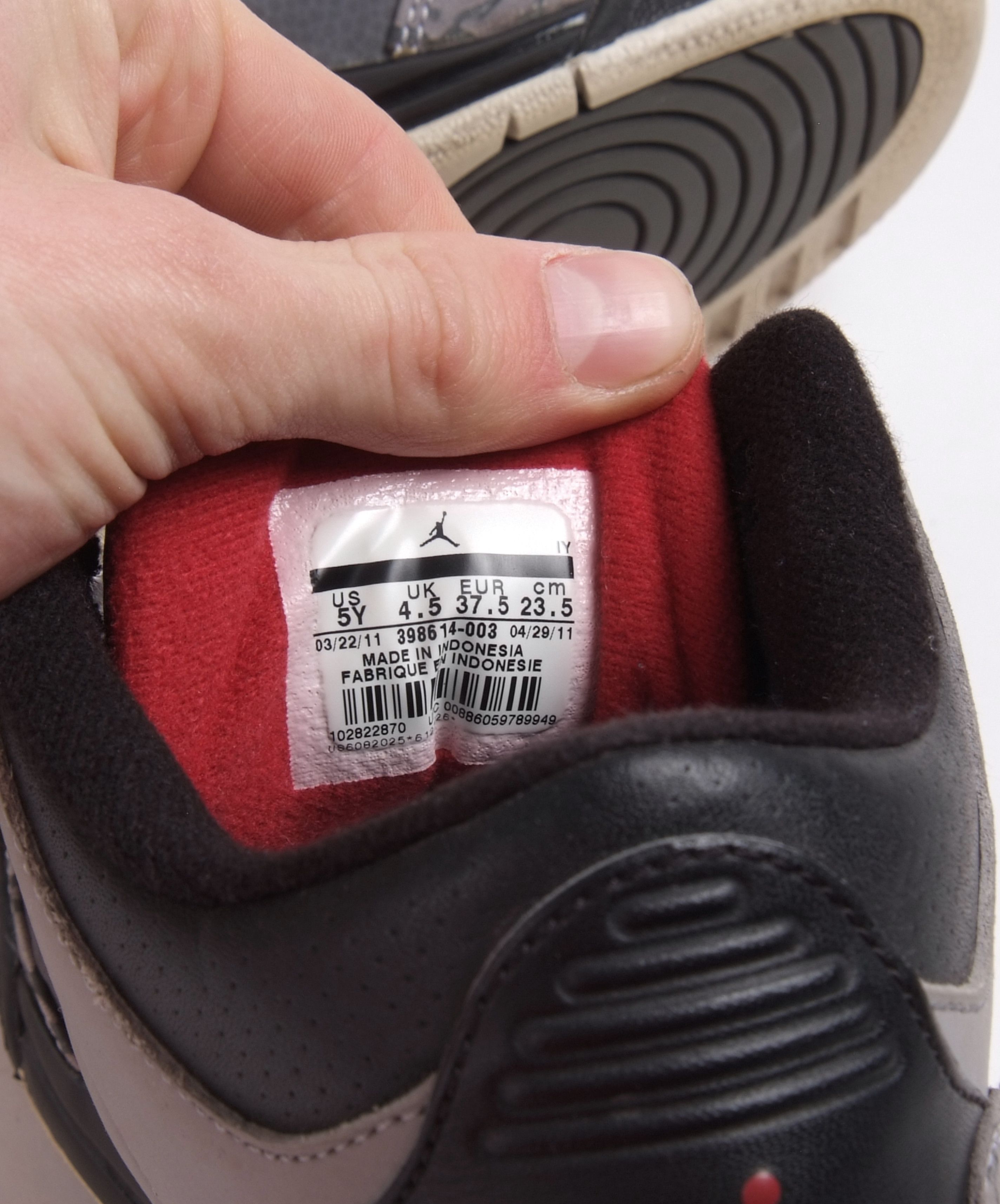 Jordan Brand Vintage AIR JORDAN 3 RETRO (GS) "STEALTH" Size US 7.5 / IT 37.5 - 6 Thumbnail