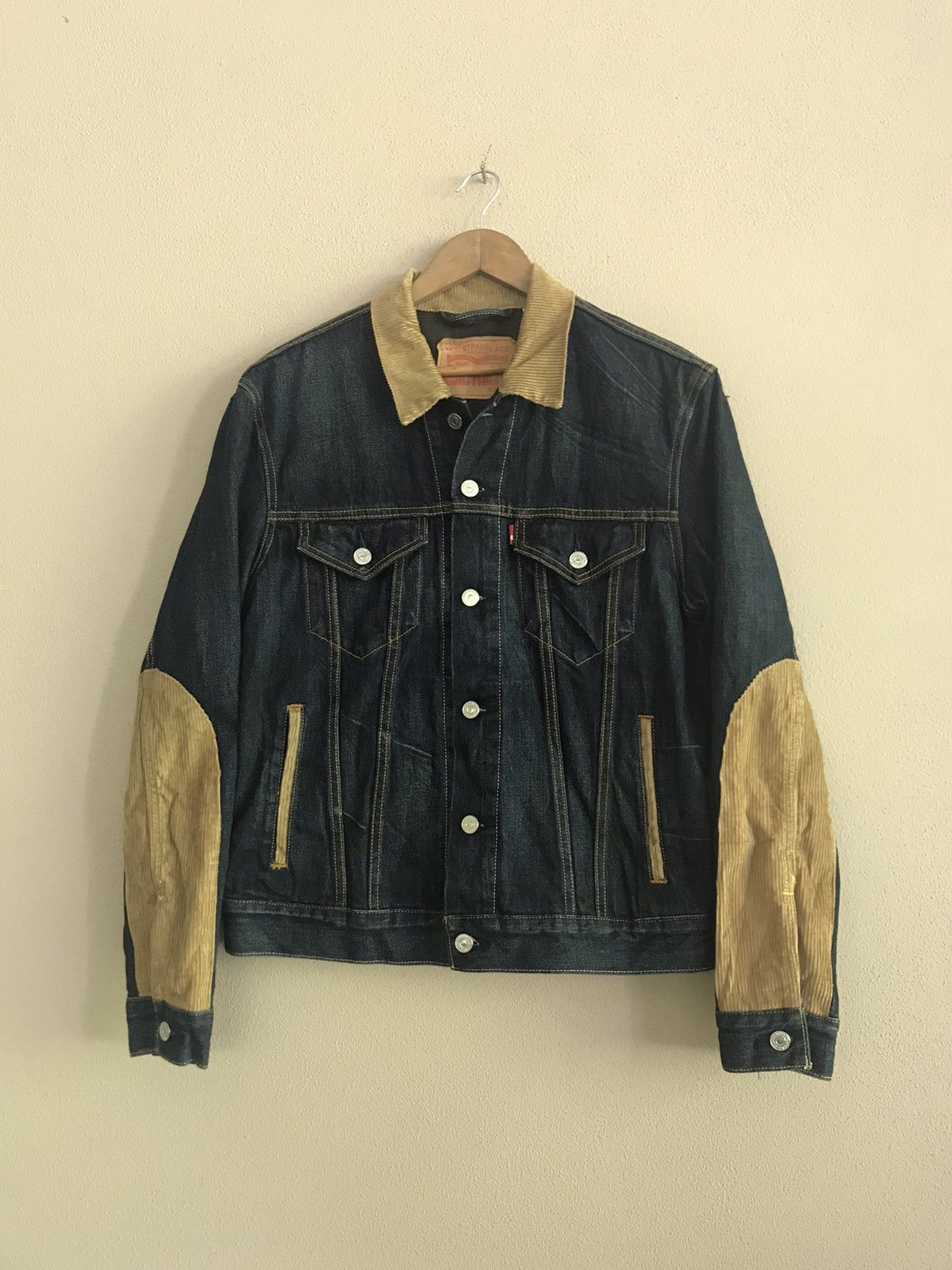 Levi's ☀️Levis single R trucker denim jacket Size US M / EU 48-50 / 2 - 1 Thumbnail