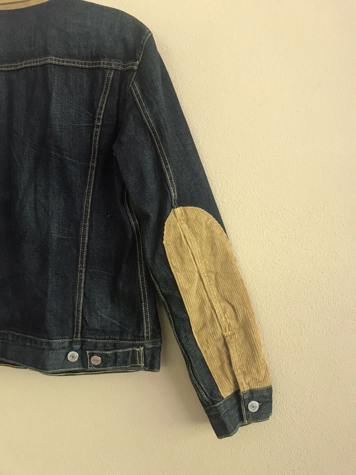 Levi's ☀️Levis single R trucker denim jacket Size US M / EU 48-50 / 2 - 8 Thumbnail