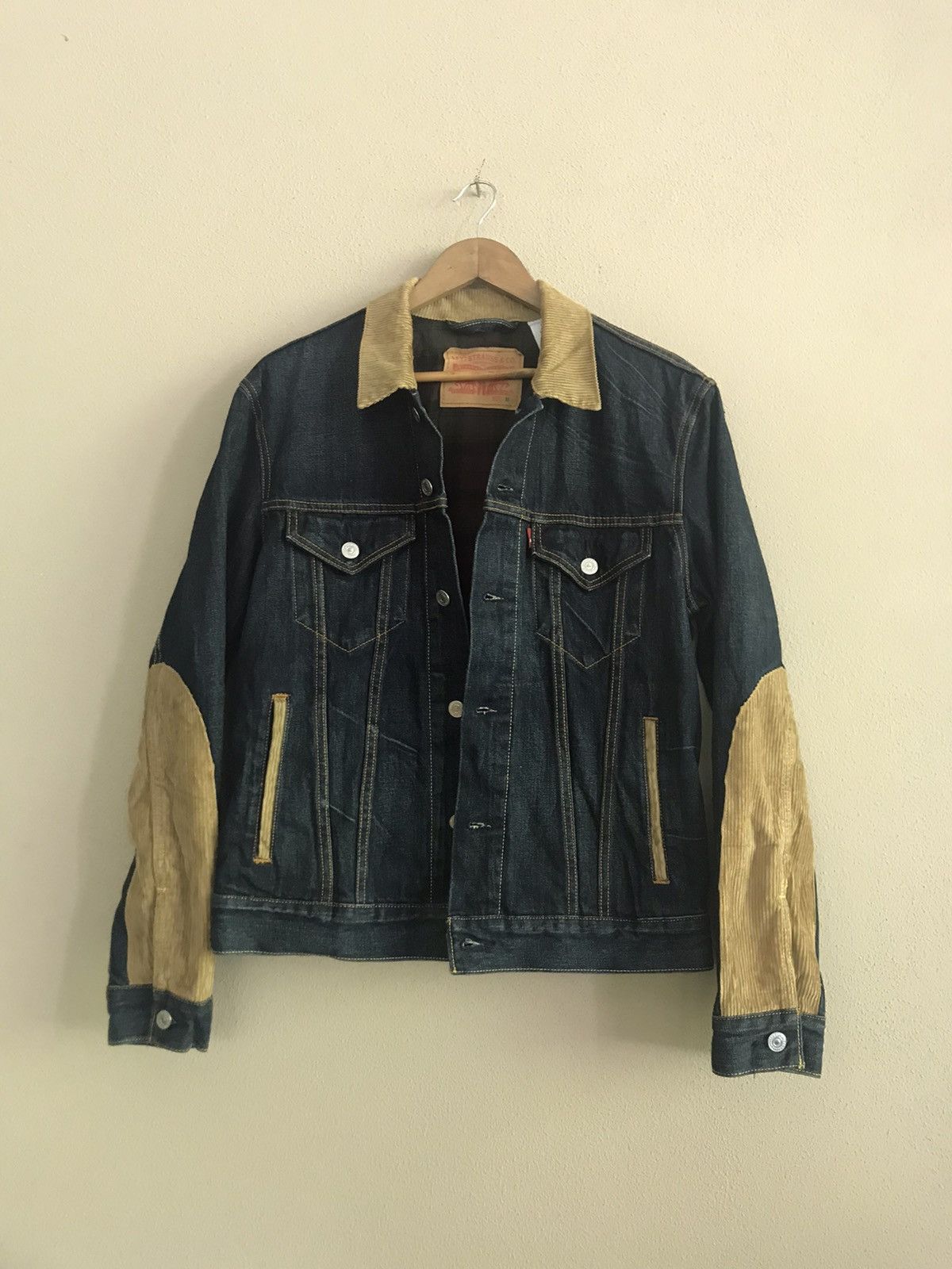 Levi's ☀️Levis single R trucker denim jacket Size US M / EU 48-50 / 2 - 14 Thumbnail