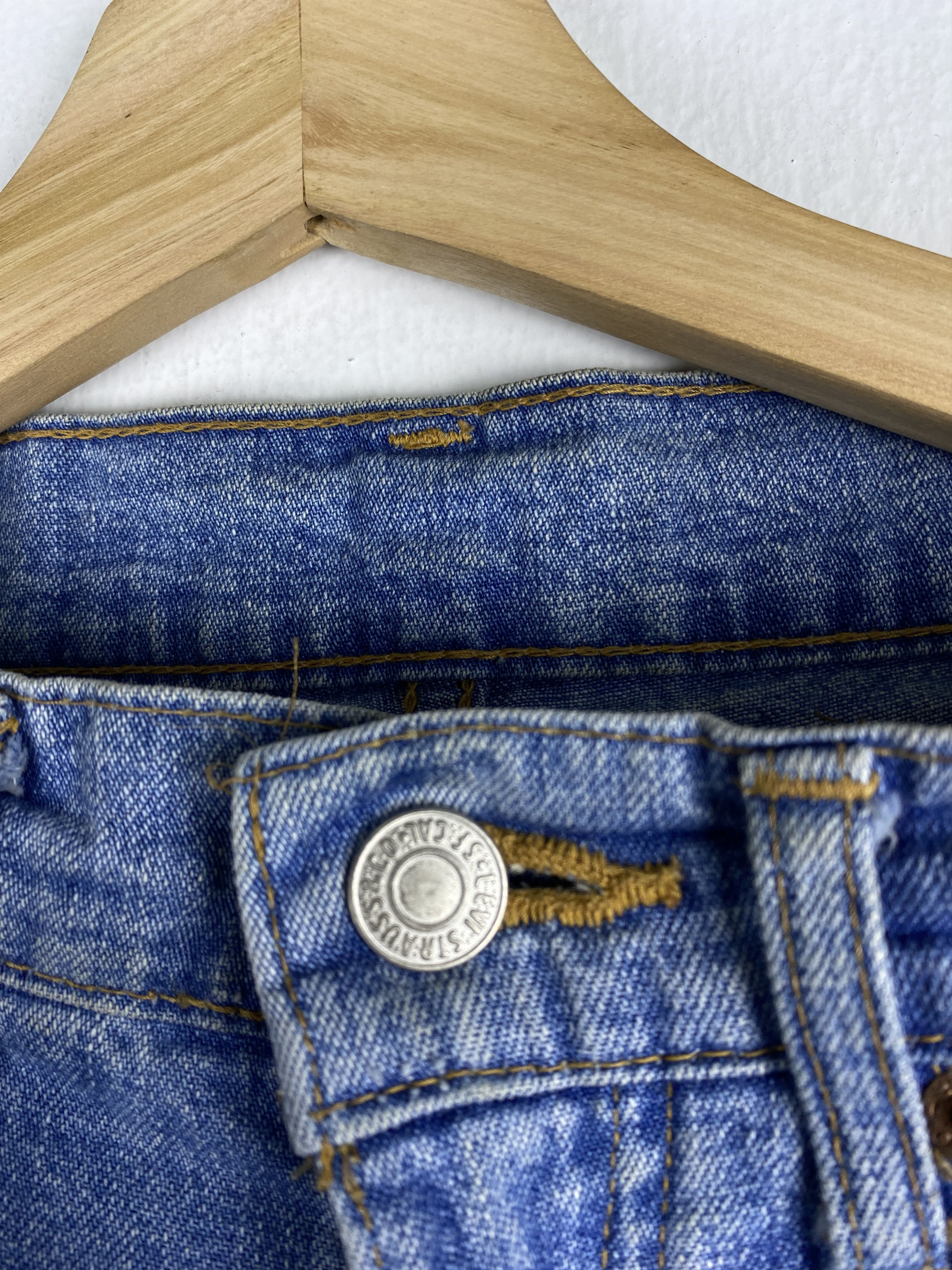 Levi's Vintage 90's Levis Single Pocket White Tab Buckle Back Denim Size US 30 / EU 46 - 7 Thumbnail