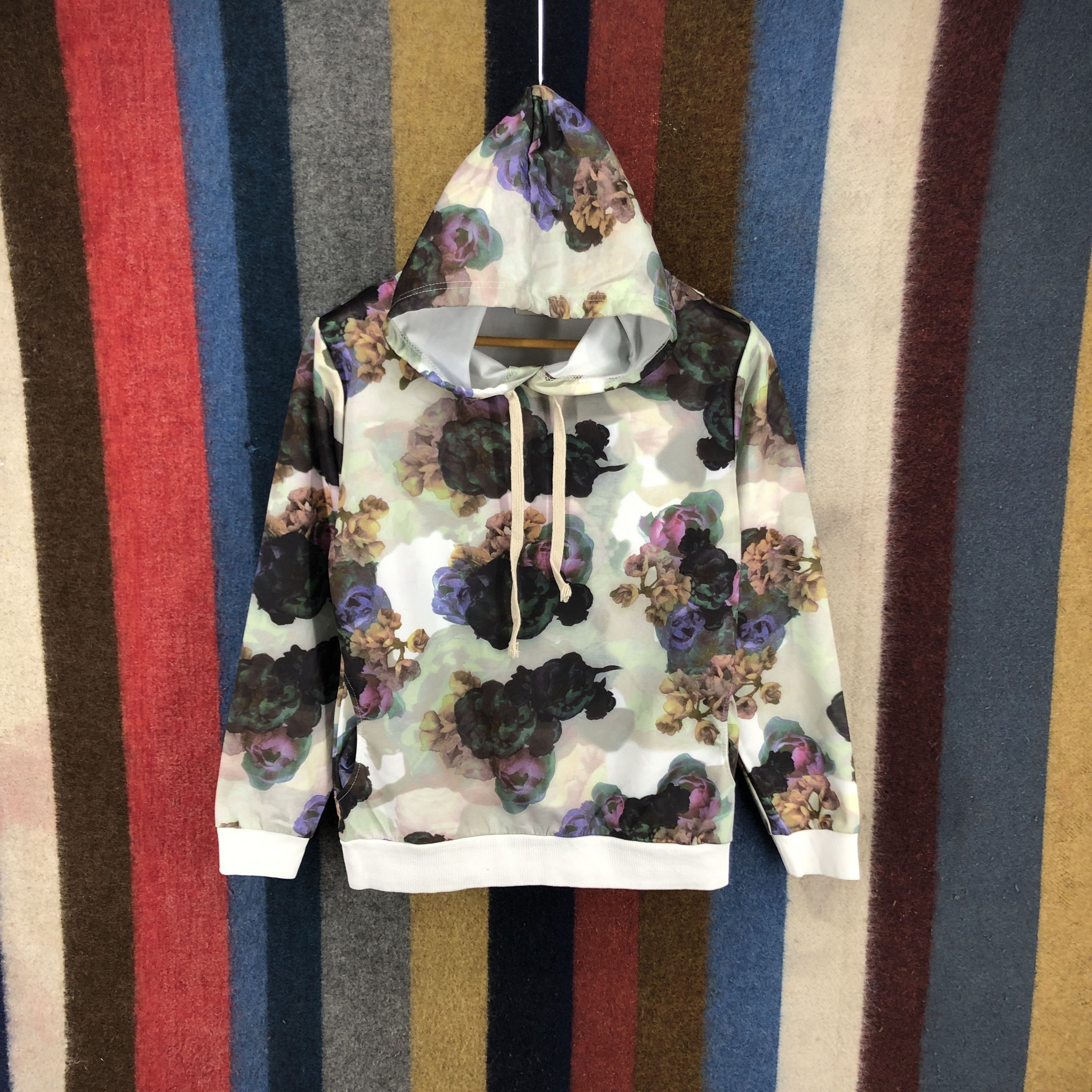 Other All Over Print Flower Design Hoodie Pullover #2677-76 Size S / US 4 / IT 40 - 1 Preview