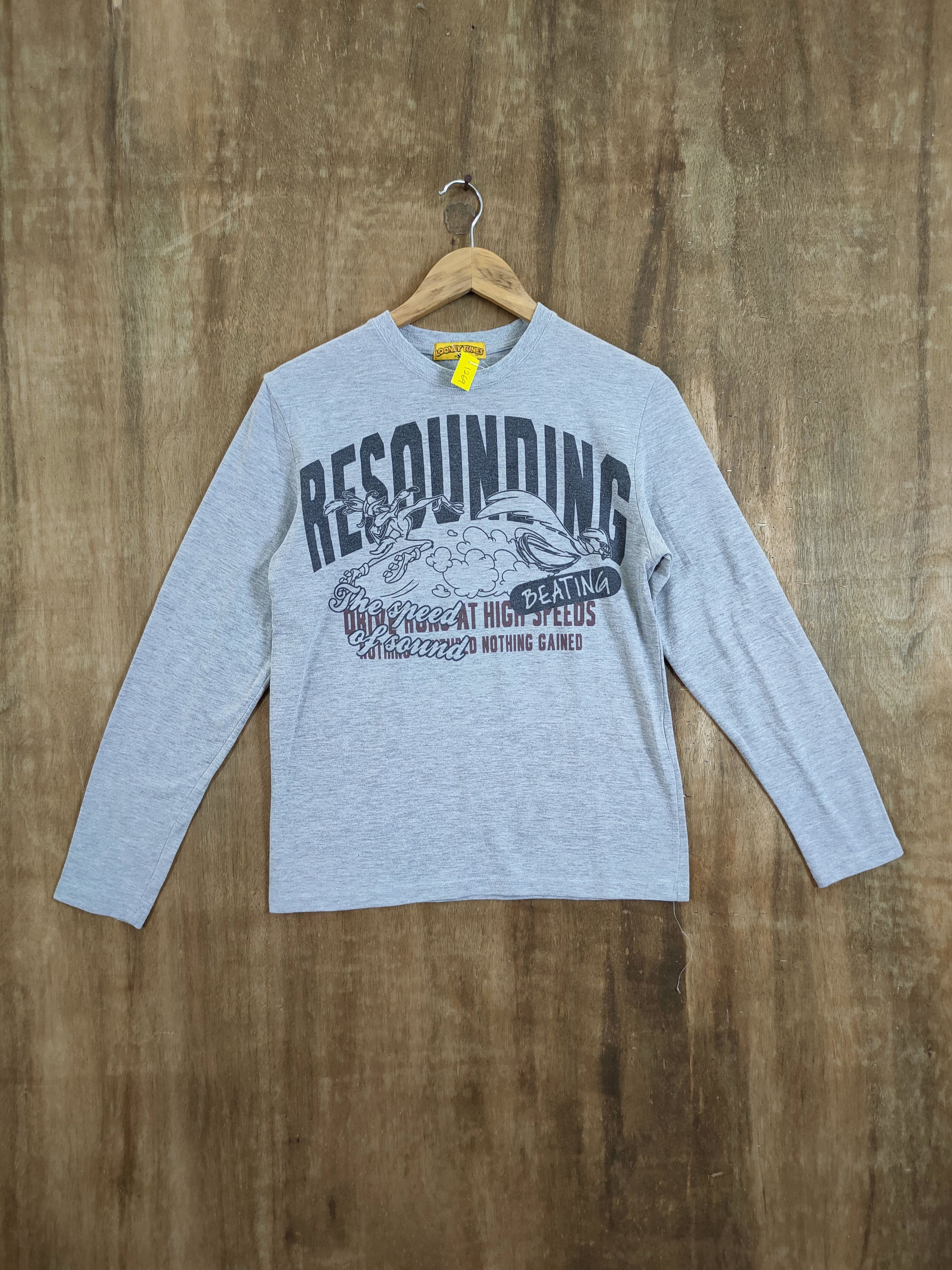 image of Movie x Vintage Resounding Looney Tunes Road Runner Beep Beep Shirt 1269 in Grey, Men's (Size Small
