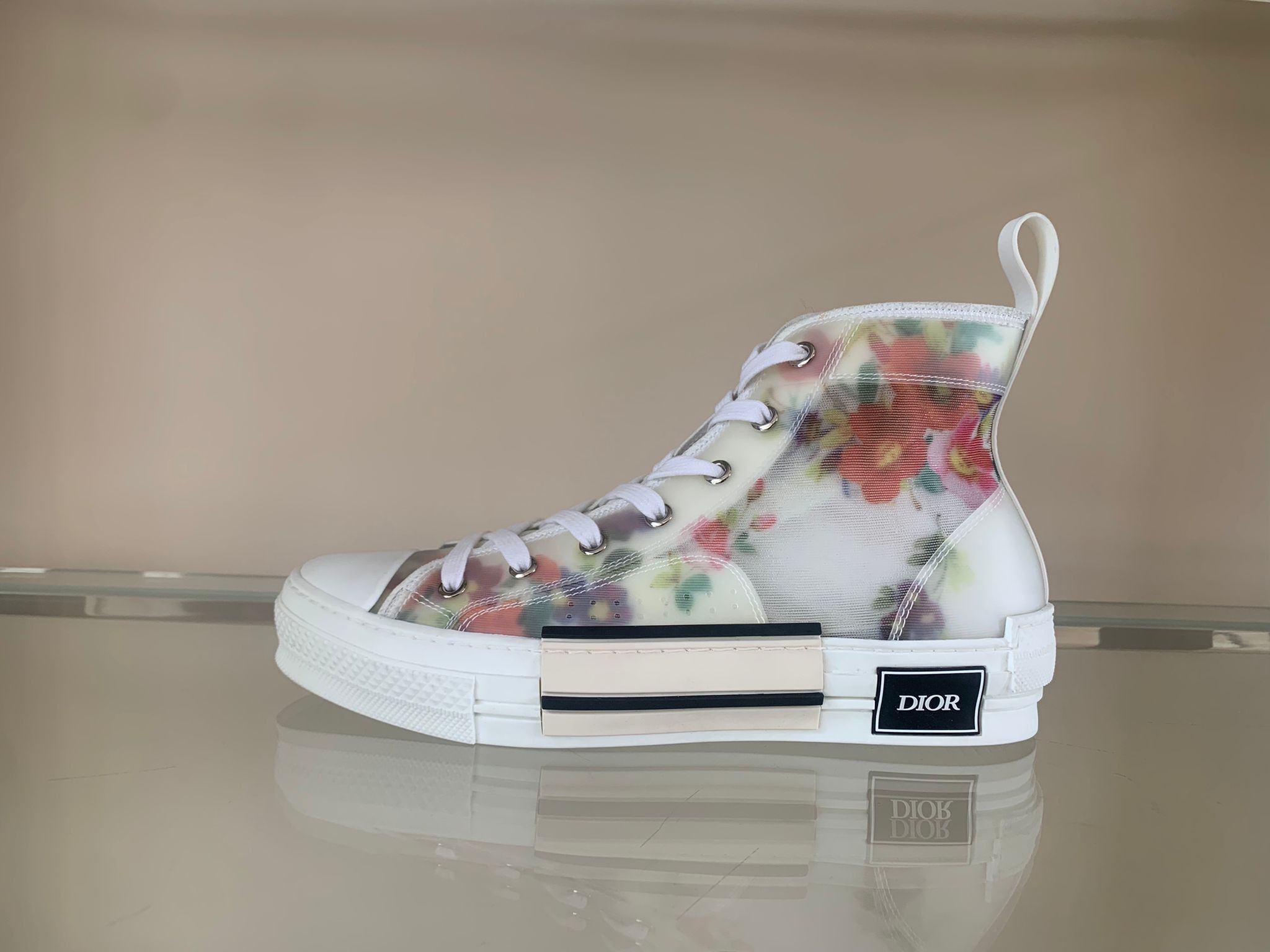 Dior o1rshd1 B23 Floral Oblique in Floral Size US 8 / EU 41 - 2 Thumbnail