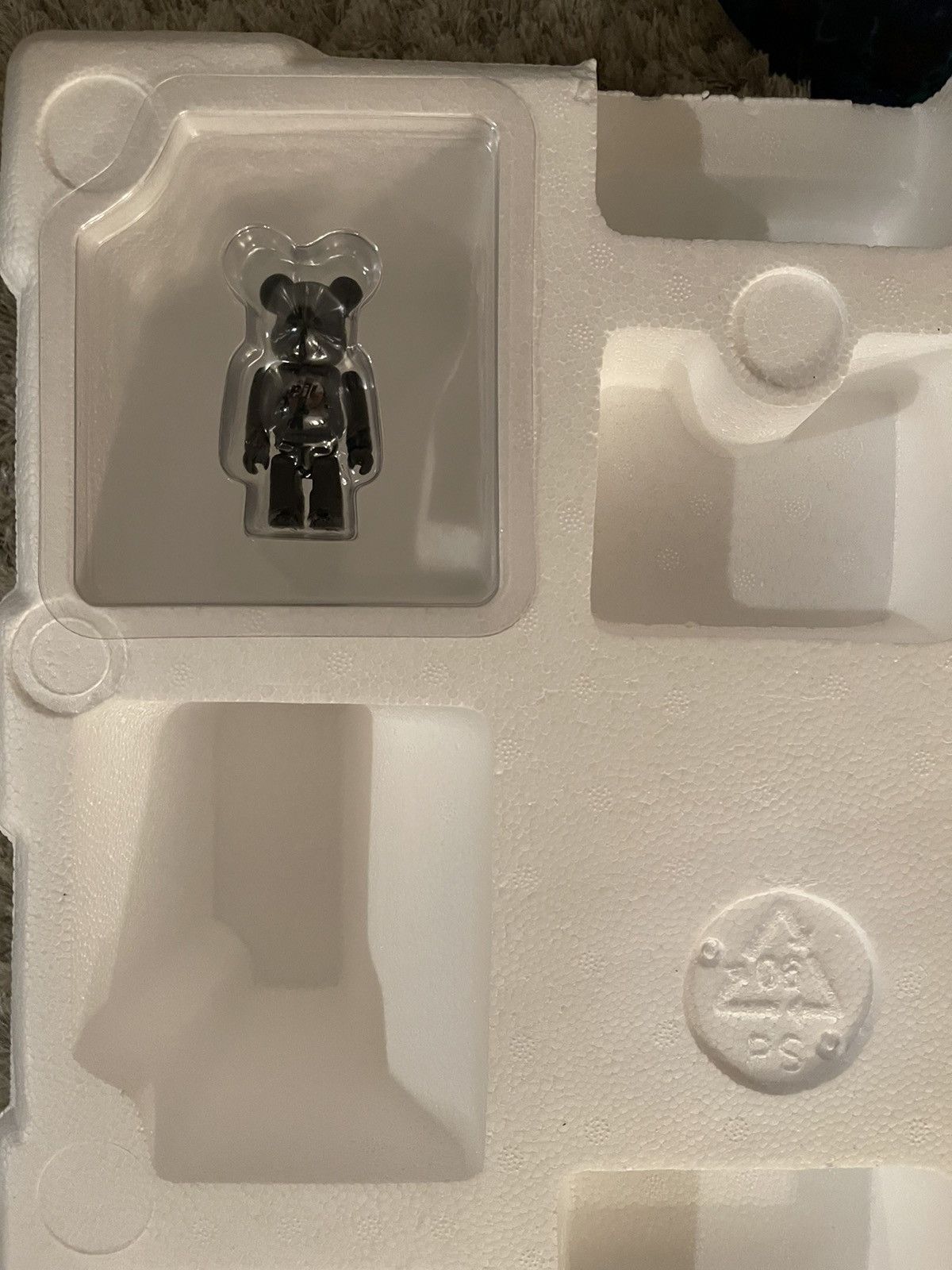 Medicom Toy Be@rbrick PiL 100% and 1000% Collectible Set! Size ONE SIZE - 9 Thumbnail