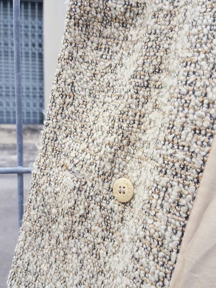 Chanel CHANEL Boutique Tweed Wool Salt Pepper Double Breasted Coat Size M / US 6-8 / IT 42-44 - 11 Thumbnail