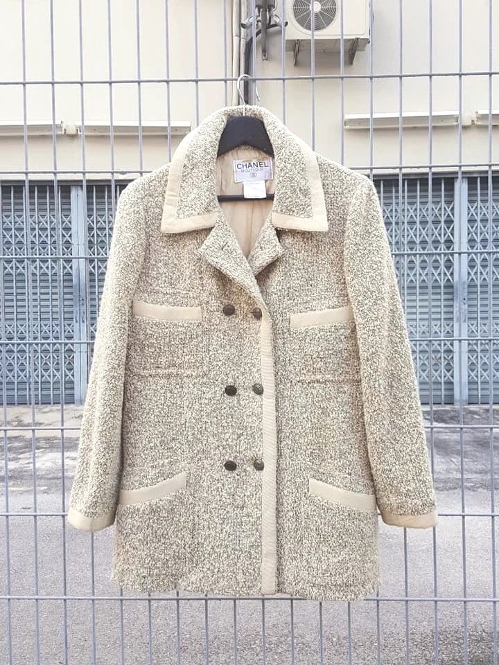 Chanel CHANEL Boutique Tweed Wool Salt Pepper Double Breasted Coat Size M / US 6-8 / IT 42-44 - 2 Thumbnail