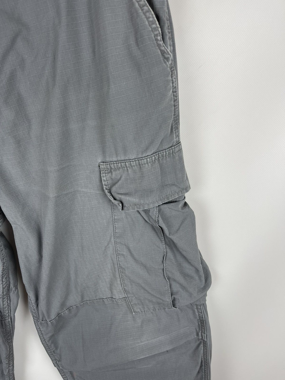 Carhartt Carhartt vintage distressed cargo pants travis Scott style Size US 32 / EU 48 - 9 Thumbnail
