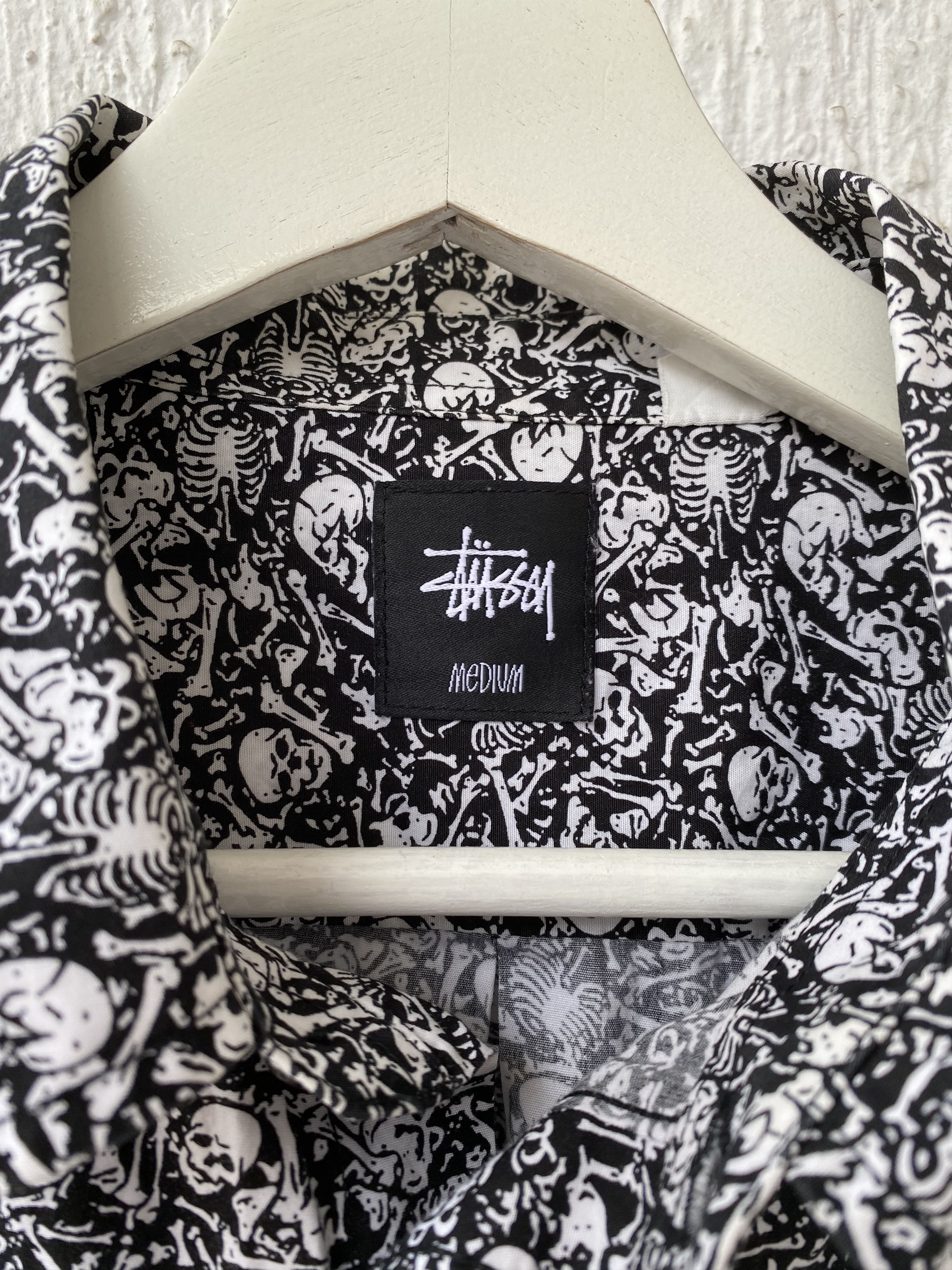 Stussy rare vintage bones print shirt Size US M / EU 48-50 / 2 - 3 Thumbnail