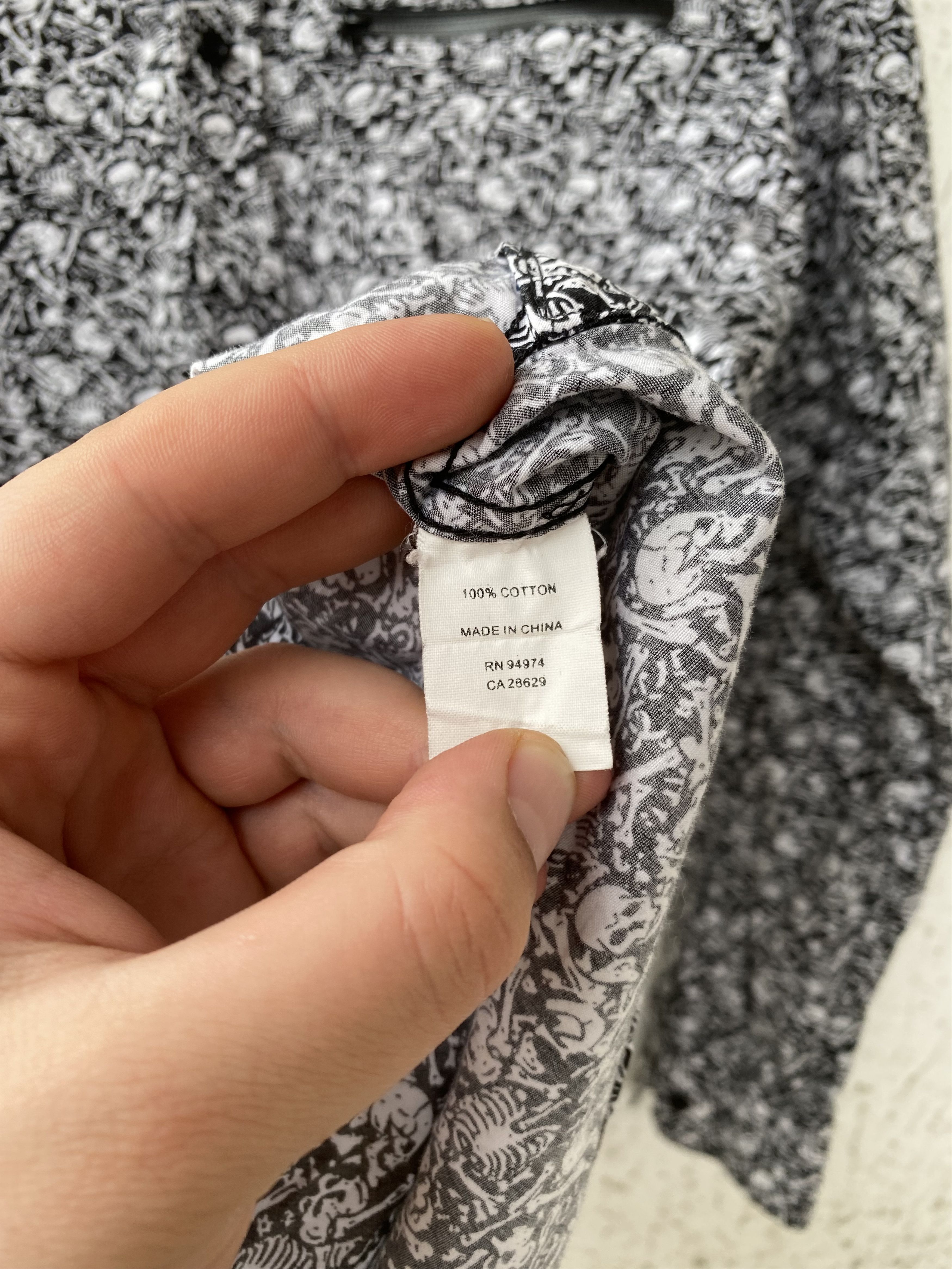 Stussy rare vintage bones print shirt Size US M / EU 48-50 / 2 - 5 Thumbnail