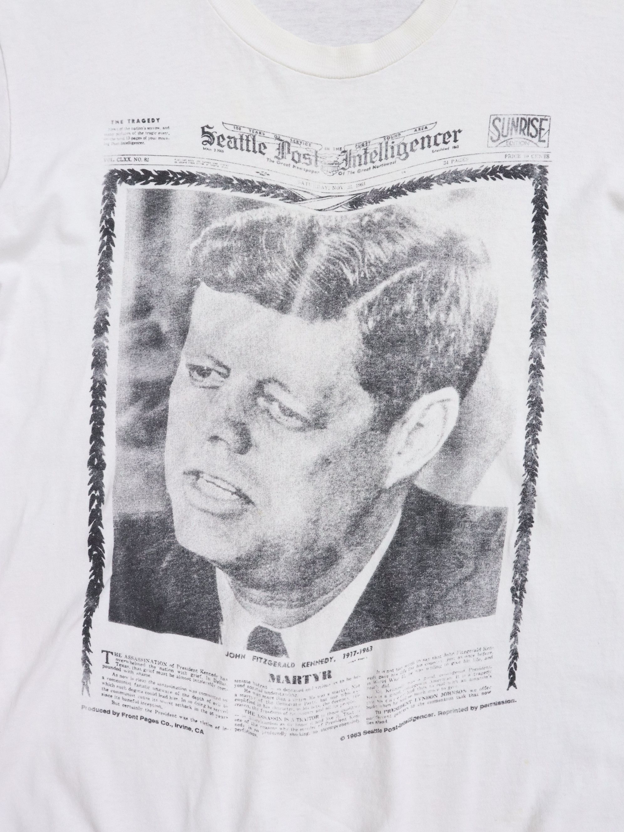 Vintage Vintage John F. Kennedy Newspaper Portrait Spellout Shirt Size US M / EU 48-50 / 2 - 8 Thumbnail