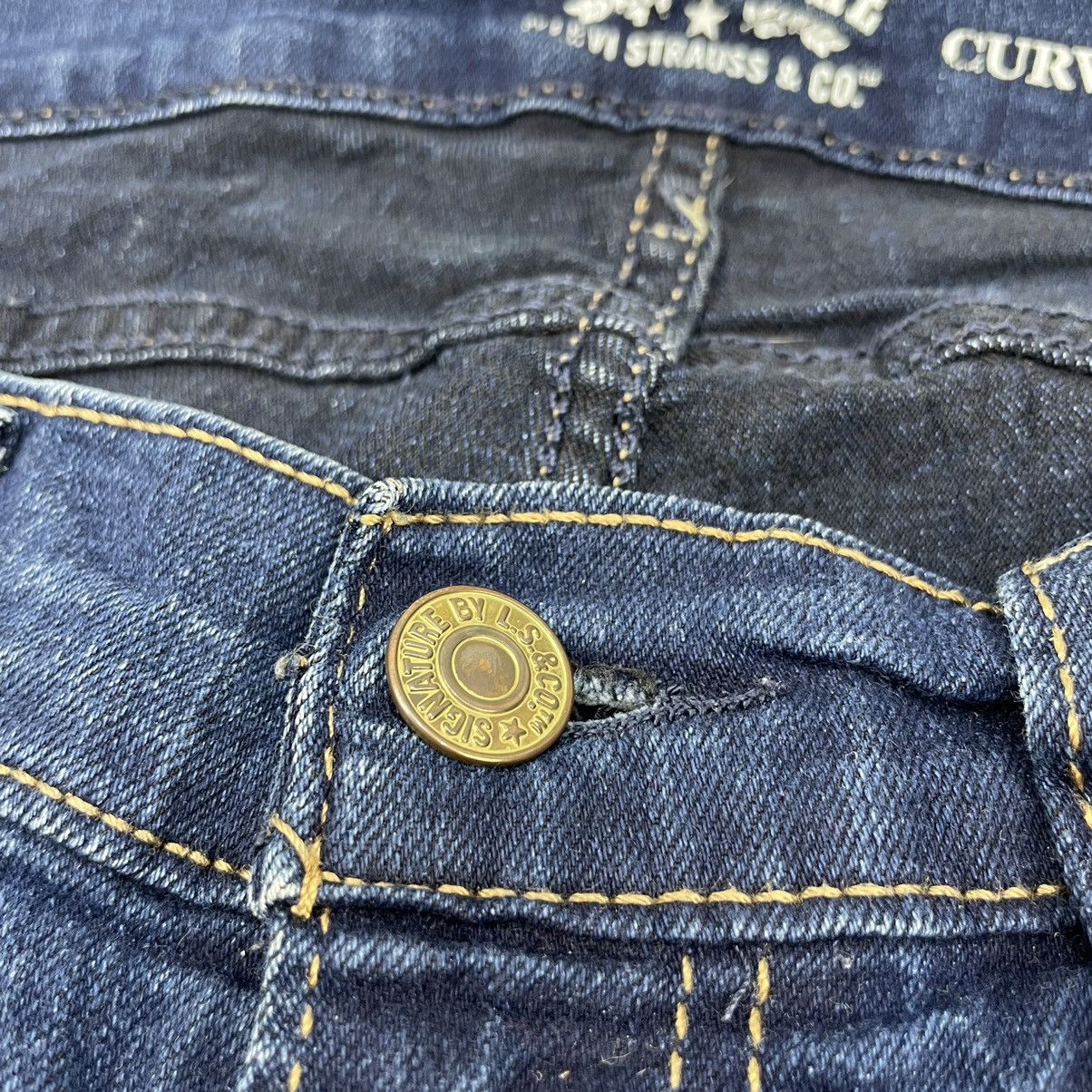 Japanese Brand × Signatures Signature Curvy Boot Cut Denim Jeans -wc062 Size US 33 - 7 Thumbnail