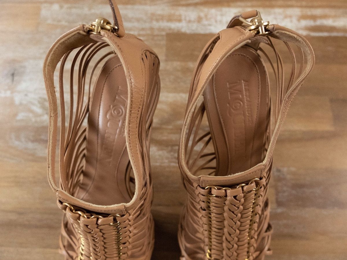 Alexander McQueen ALEXANDER MCQUEEN nude strappy leather cage platform sandals Size US 6 / IT 36 - 4 Thumbnail