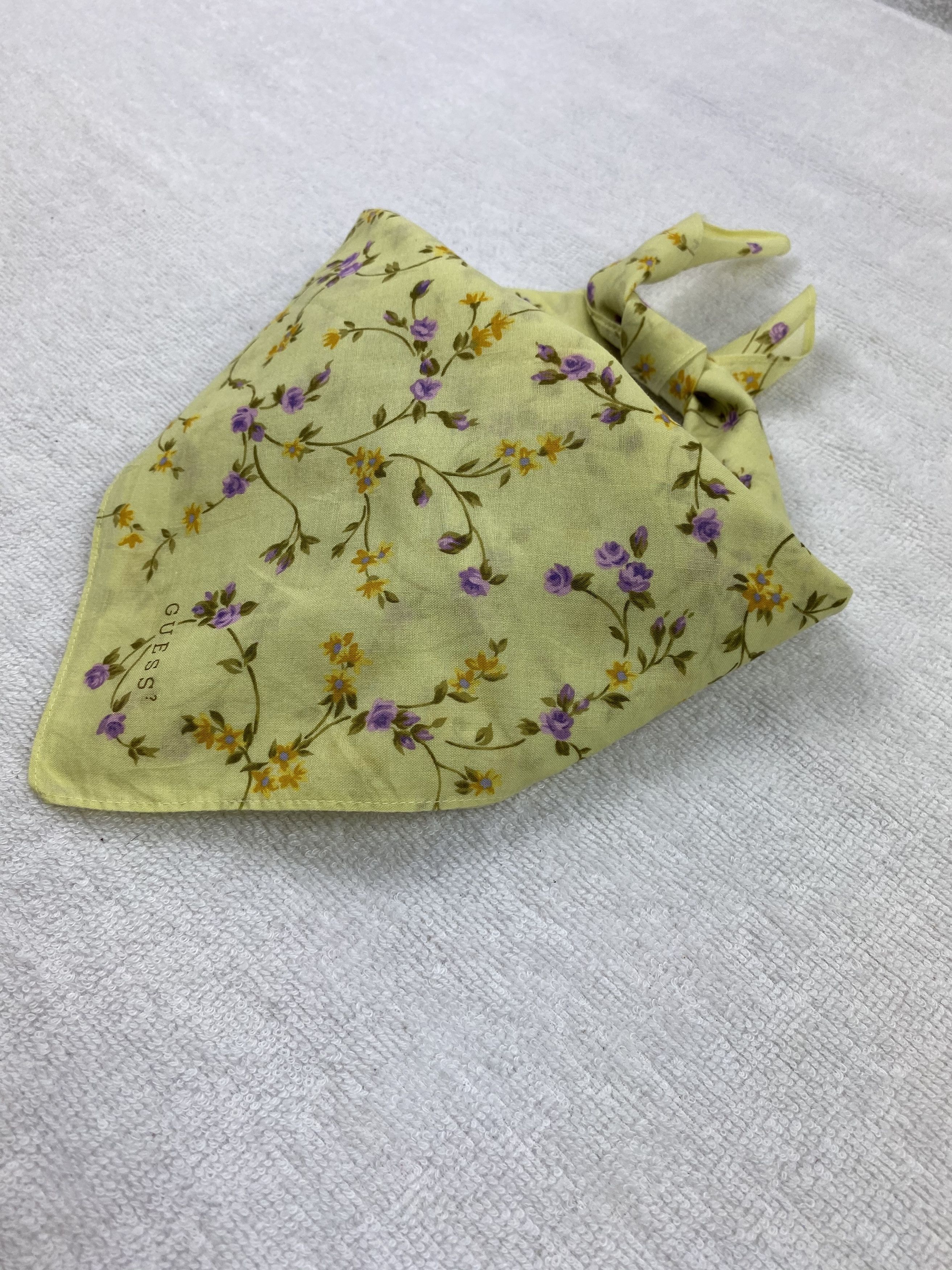 Guess × Other Guess Handkerchief / Bandana / Neckerchief Size ONE SIZE - 2 Thumbnail