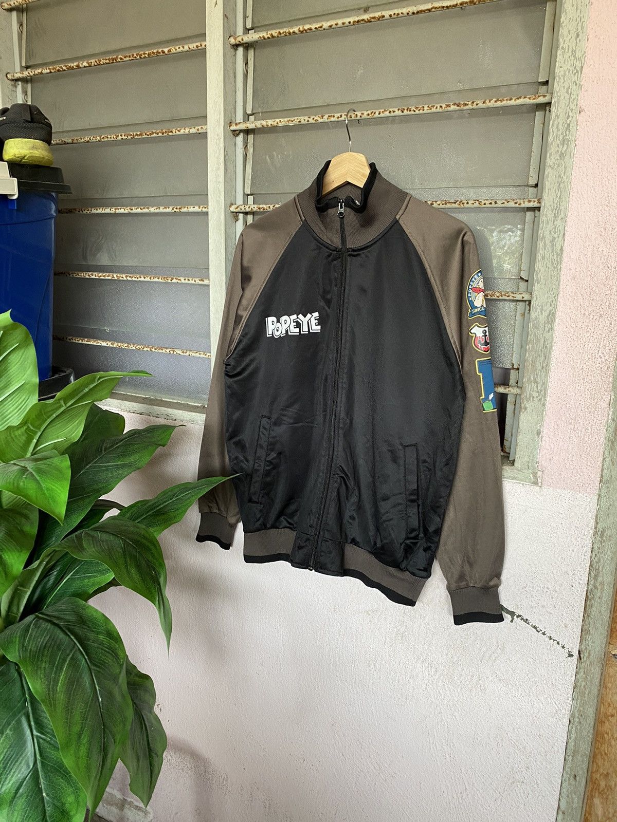 Cartoon Network ⚡️Steals⚡️ Popeye Spellout Track Top Size US M / EU 48-50 / 2 - 1 Thumbnail