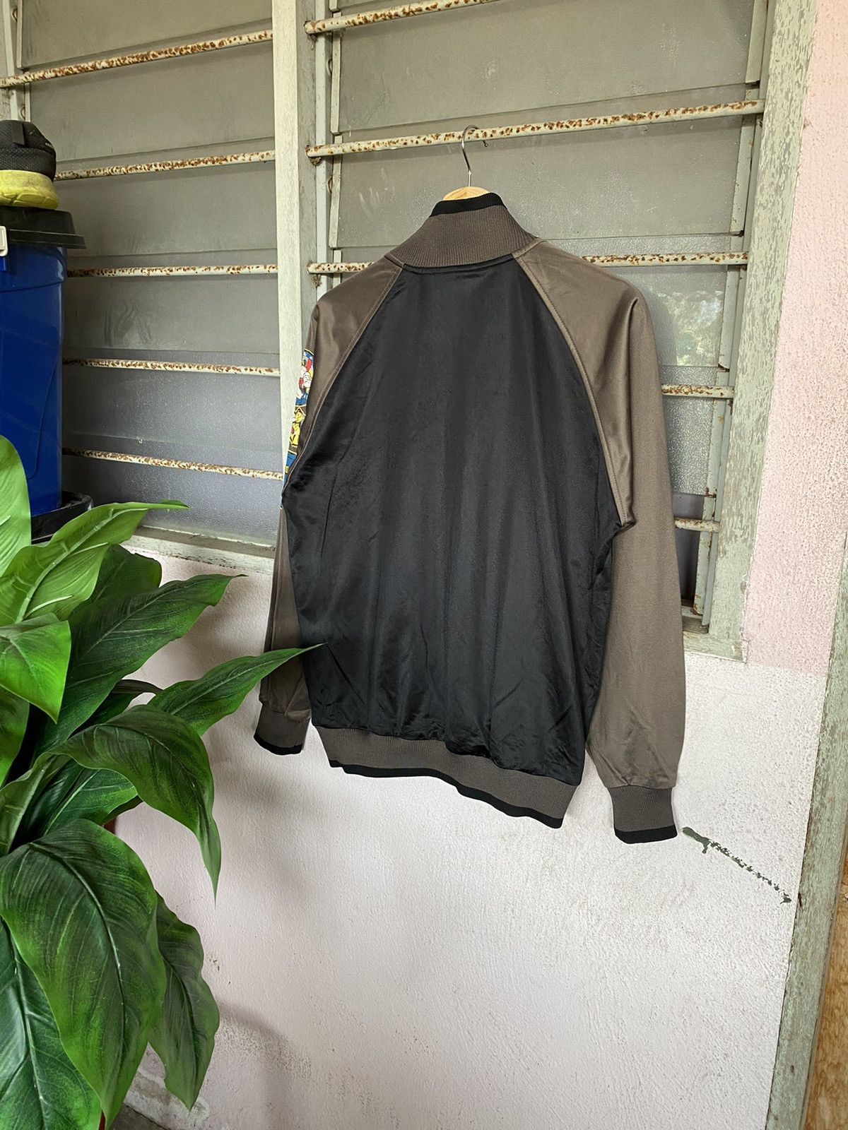 Cartoon Network ⚡️Steals⚡️ Popeye Spellout Track Top Size US M / EU 48-50 / 2 - 2 Thumbnail
