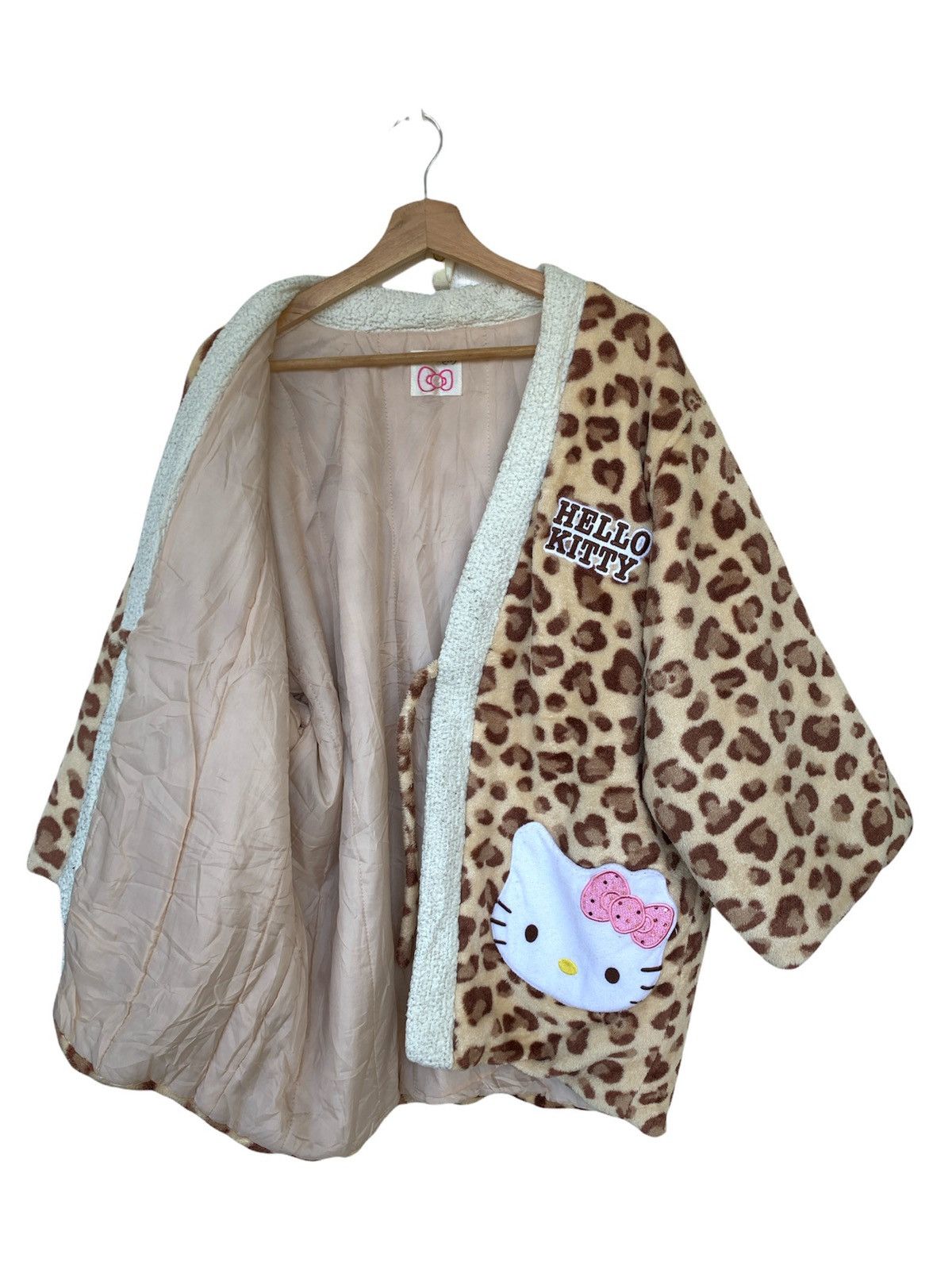 Cartoon Network × Japanese Brand 🔥Japanese Brand Hello Kitty Kimono Leapard Design Size US M / EU 48-50 / 2 - 3 Thumbnail