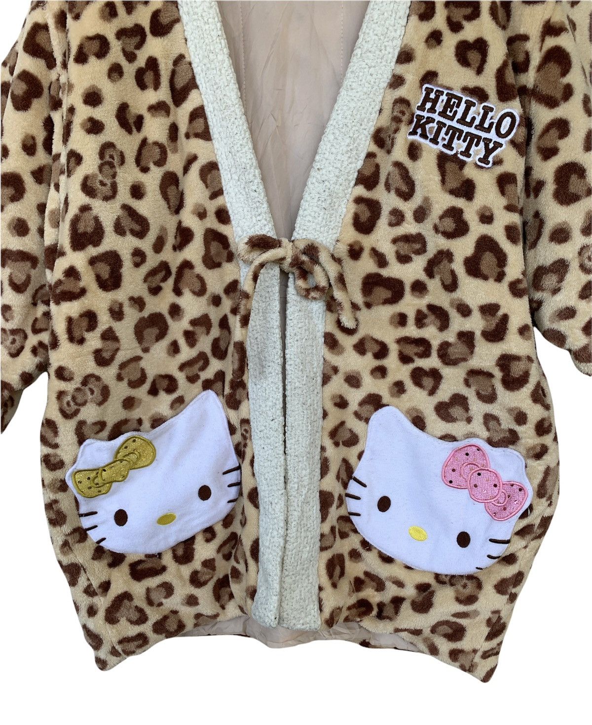 Cartoon Network × Japanese Brand 🔥Japanese Brand Hello Kitty Kimono Leapard Design Size US M / EU 48-50 / 2 - 5 Thumbnail