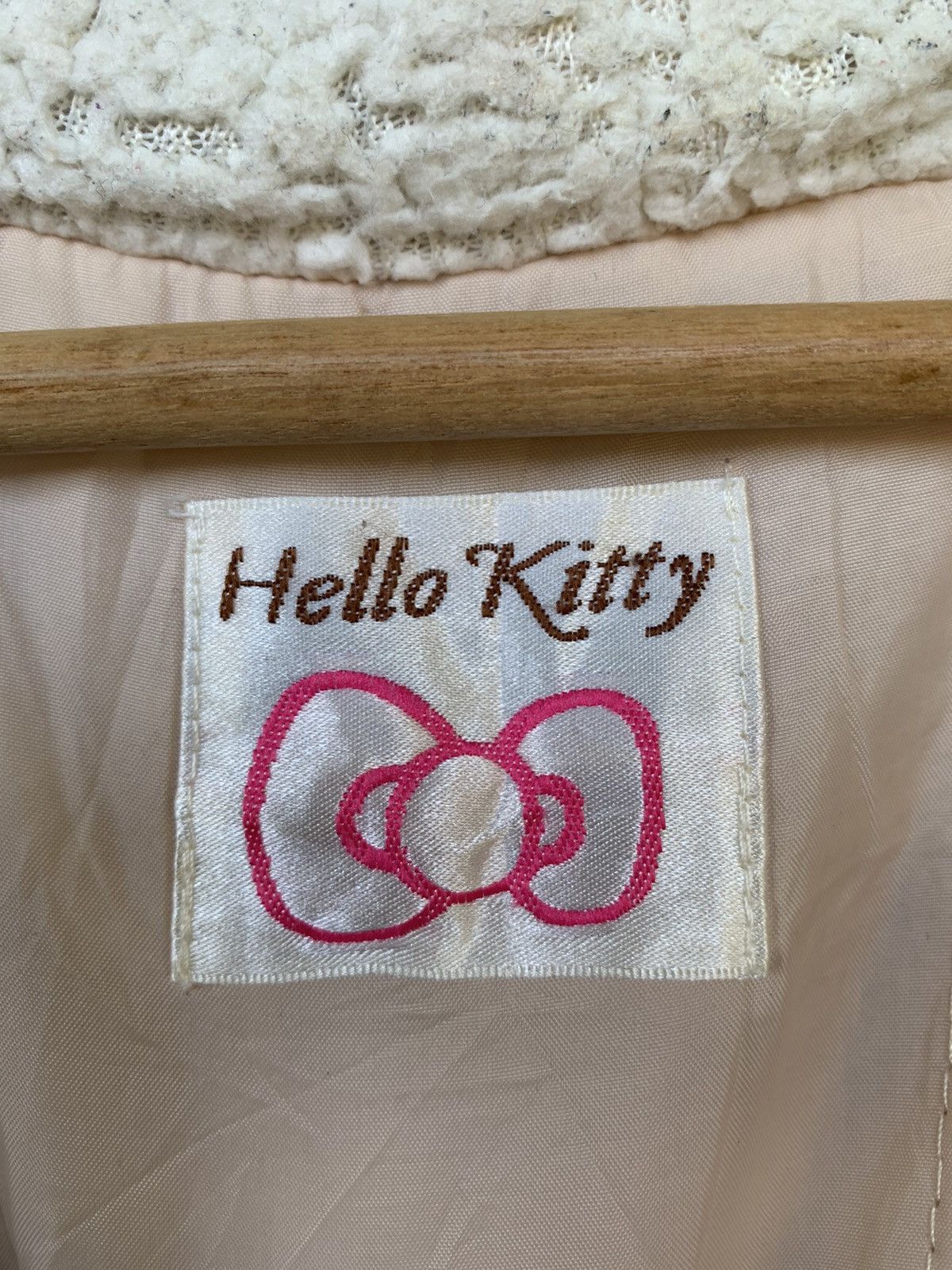 Cartoon Network × Japanese Brand 🔥Japanese Brand Hello Kitty Kimono Leapard Design Size US M / EU 48-50 / 2 - 13 Thumbnail