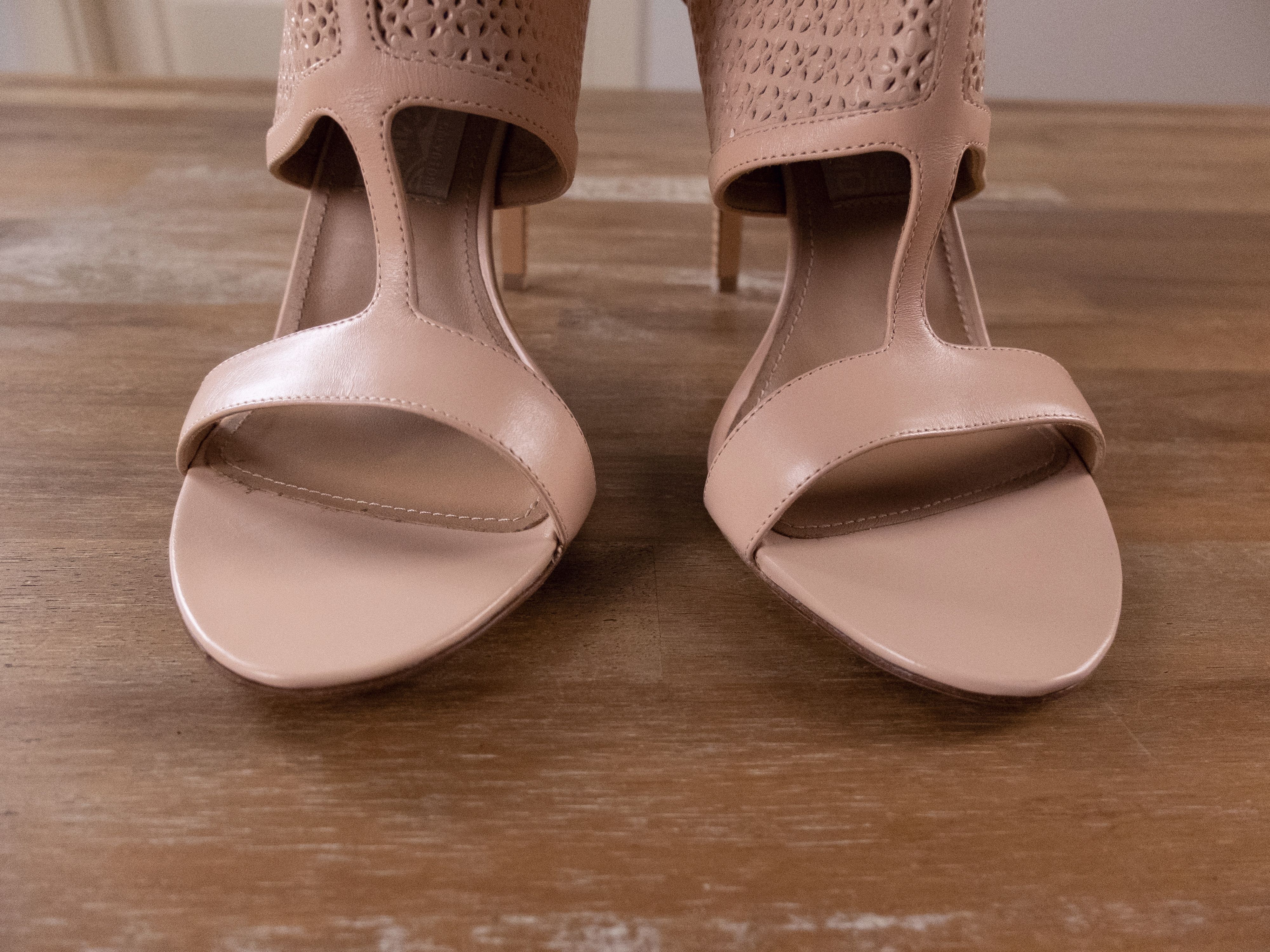 Salvatore Ferragamo SALVATORE FERRAGAMO Pacella nude laser bootie sandals shoes Size US 10 / IT 40 - 3 Thumbnail