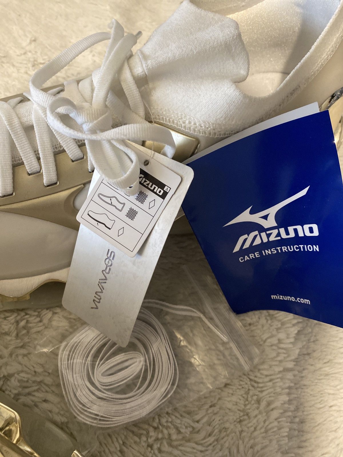 Club Sorayama Mizuno X Sorayama wave prophecy champagne gold Size US 11 / EU 44 - 9 Thumbnail