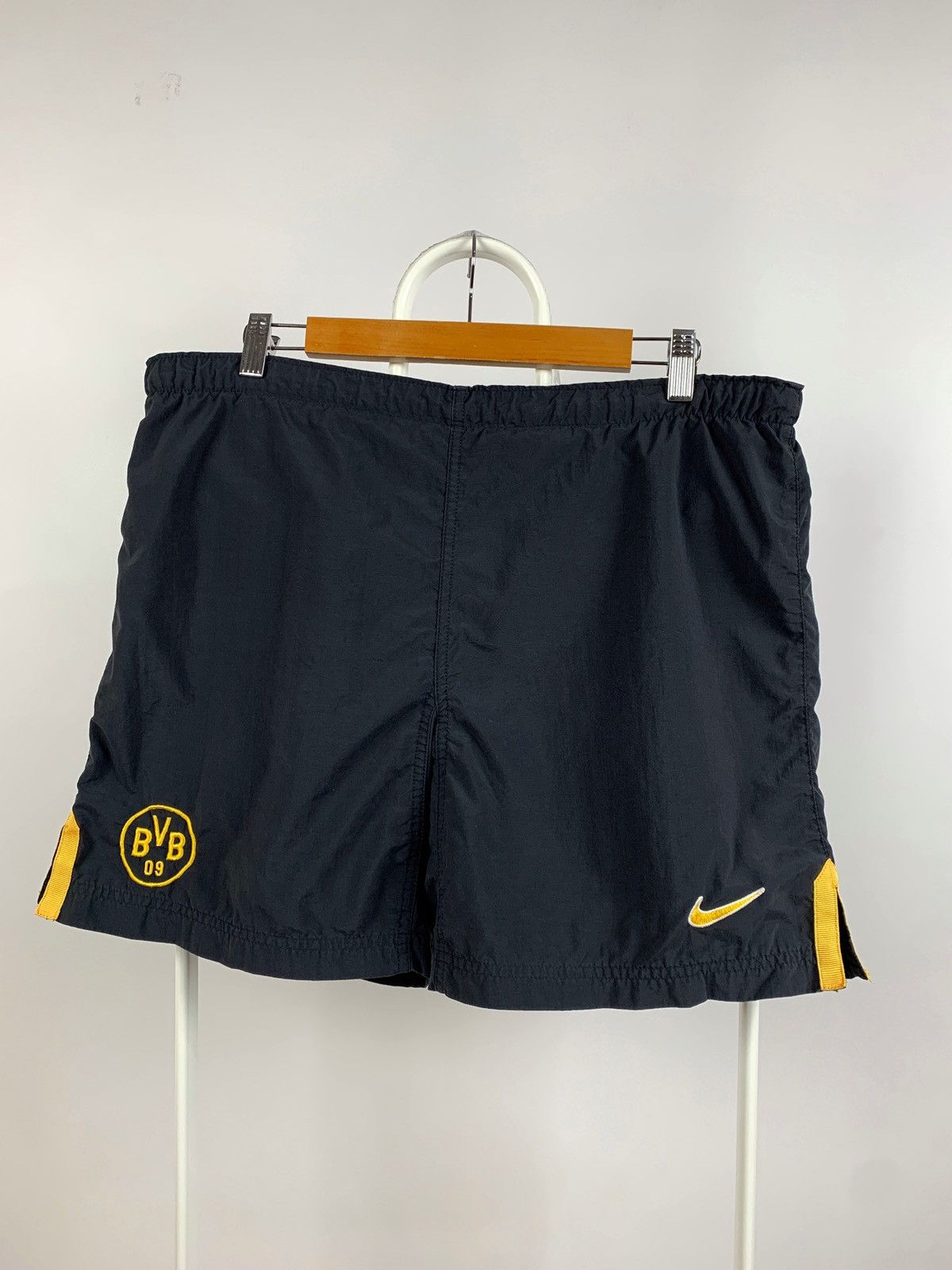 Nike 90s Vintage Nike Borussia Dortmund Black Nylon Shorts Size US 32 / EU 48 - 1 Thumbnail