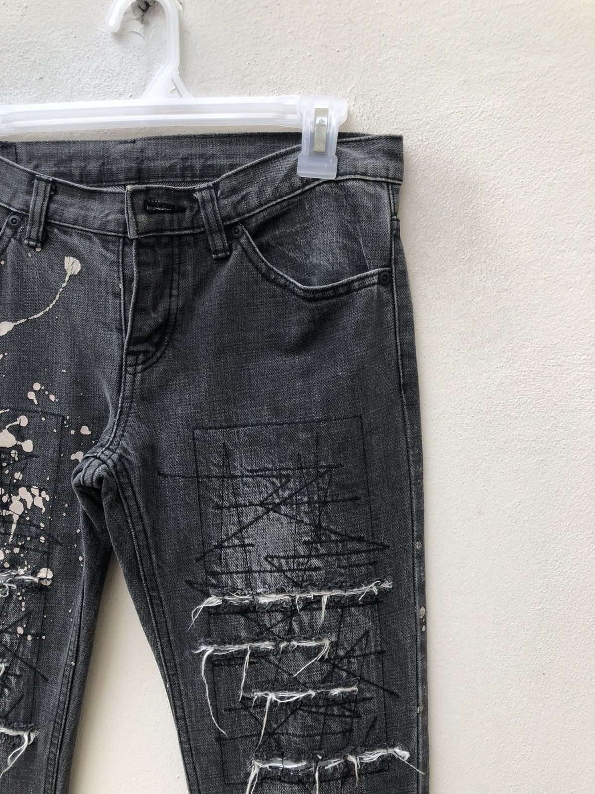 Hysteric Glamour × Vintage Vintage HG Japan Rips ZigZag Patchwork Denim Flare Jeans Size US 29 - 11 Thumbnail