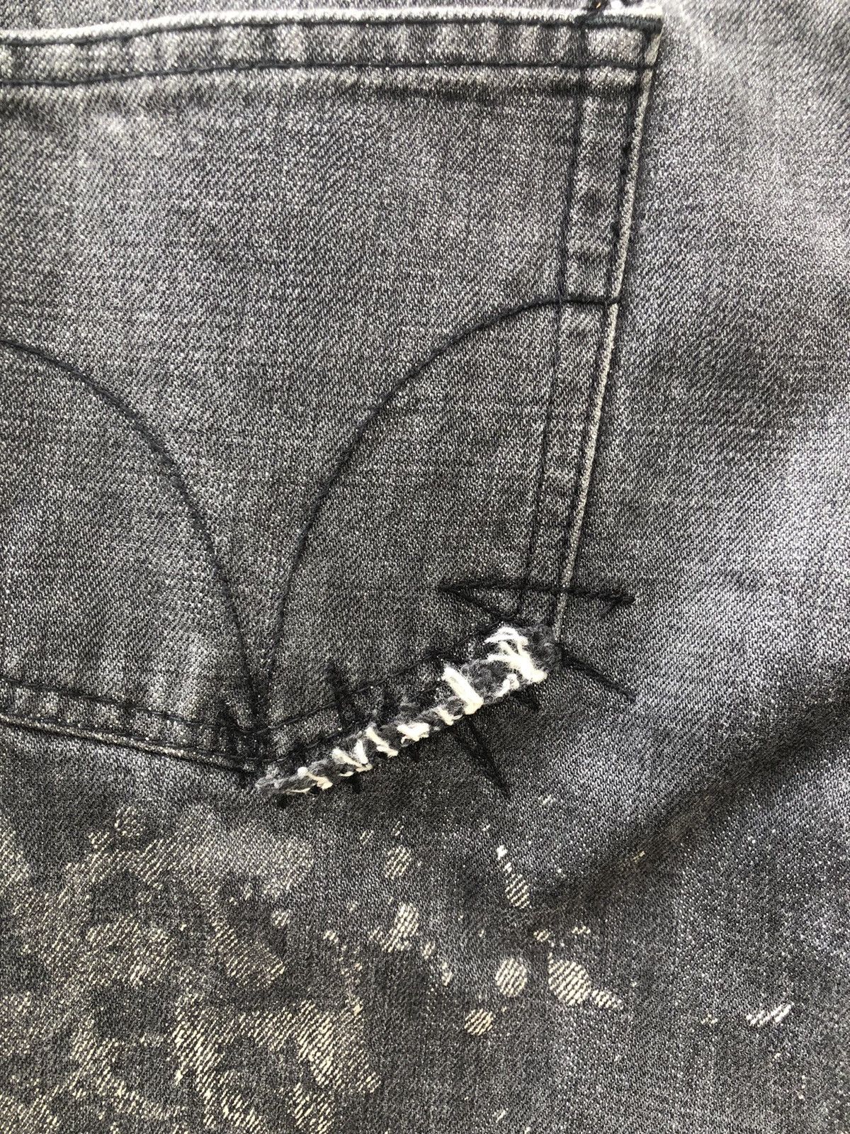 Hysteric Glamour × Vintage Vintage HG Japan Rips ZigZag Patchwork Denim Flare Jeans Size US 29 - 16 Thumbnail