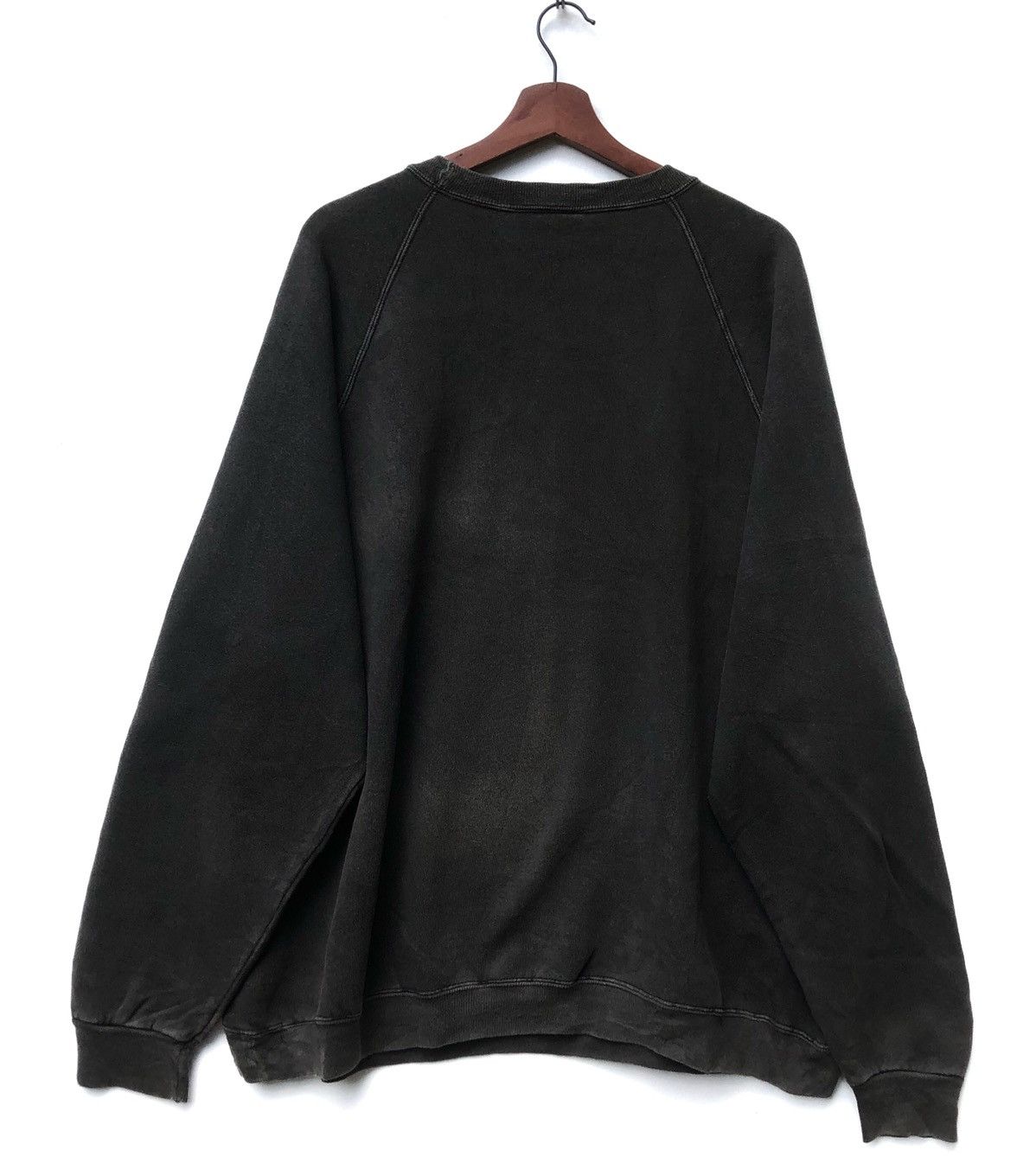 Adidas Vintage Adidas Trefoil Crewneck Size US L / EU 52-54 / 3 - 5 Thumbnail