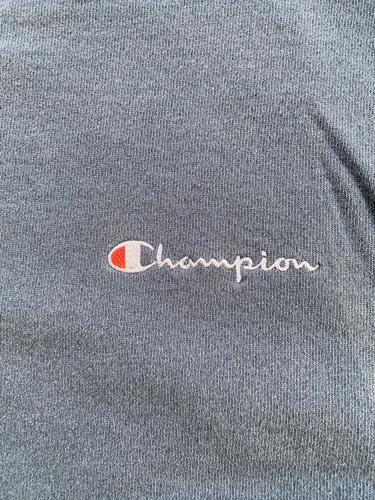 Champion Vintage 90’s Champion Grayish Blue Crewneck Sweatshirt Size US XL / EU 56 / 4 - 3 Thumbnail